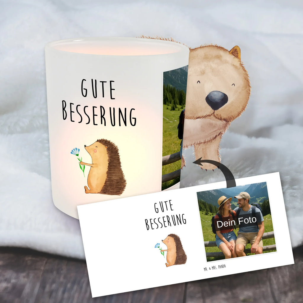 Personalisiertes Foto Windlicht Igel Blumen Windlicht Boho, Teelichthalter für draußen selber gestalten, Windlicht Garten mit Foto, Windlicht Terrasse, Windlicht Outdoor, Windlicht Kerzenhalter, Windlichter mit Foto, Windlicht Modern, Foto Teelichthalter, Windlicht Handgemacht, Windlicht Nachhaltig, Windlicht Design, Teelichthalter mit Foto, Teelicht Glas mit Foto, Teelichthalter Outdoor mit Foto, Windlicht Dekoration mit Foto, Windlicht Wohnzimmer, Teelichthalter mit Wunschfoto, Windlicht Skandinavisch, Windlicht Glas mit Wunschfoto, Windlicht Klein, Windlicht Für Draußen, Windlicht Groß, Windlicht mit Foto, Windlicht Laterne, Windlicht Geschenk, Windlicht Vintage mit Foto, Windlicht Romantisch, Windlicht Balkon, Windlicht Draußen selber gestalten, Tiermotive, Gute Laune, lustige Sprüche, Tiere, Krankheit, Besuch, krank, Igel, Genesungswünsche, Krankenhaus, Gute Besserung