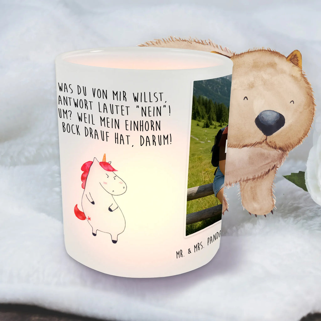 Personalisiertes Foto Windlicht Einhorn Wut Teelicht Glas mit Foto, Windlicht Draußen selber gestalten, Teelichthalter Outdoor mit Foto, Windlicht Vintage mit Foto, Windlicht Romantisch, Windlicht mit Foto, Windlicht Nachhaltig, Windlicht Design, Windlicht Dekoration mit Foto, Windlicht Laterne, Teelichthalter für draußen selber gestalten, Windlicht Glas mit Wunschfoto, Windlicht Boho, Teelichthalter mit Wunschfoto, Windlicht Geschenk, Windlicht Garten mit Foto, Teelichthalter mit Foto, Windlicht Modern, Foto Teelichthalter, Windlicht Für Draußen, Windlicht Handgemacht, Windlicht Outdoor, Windlicht Terrasse, Windlicht Skandinavisch, Windlicht Kerzenhalter, Windlicht Groß, Windlicht Wohnzimmer, Windlicht Klein, Windlicht Balkon, Windlichter mit Foto, Einhorn, Einhörner, Einhorn Deko, Unicorn, dumme Fragen, Geschenk, Büro, Spaß, nein, lustlos, Realität, lustig, Arbeit, Ansage, wütend