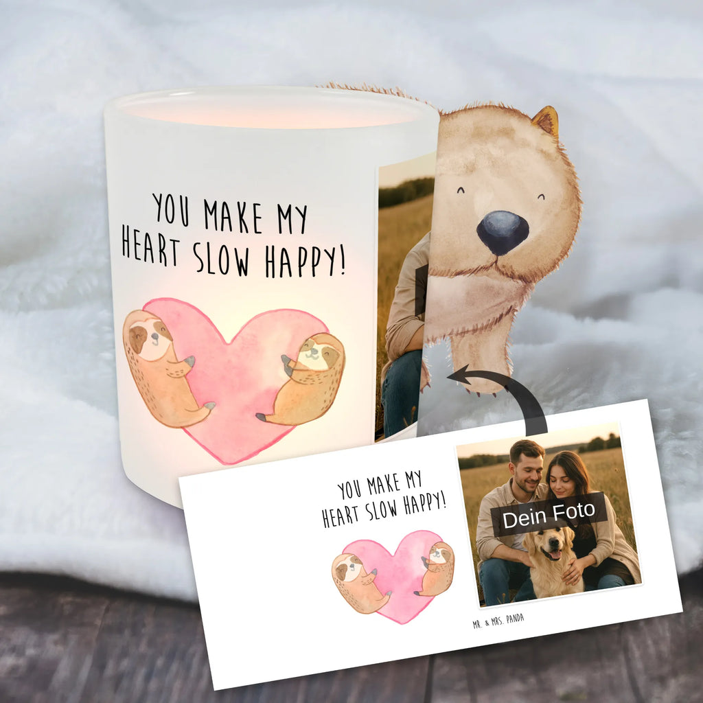 Personalisiertes Foto Windlicht Faultiere Herz Windlicht Modern, Windlicht Kerzenhalter, Windlicht Draußen selber gestalten, Windlicht mit Foto, Windlicht Für Draußen, Teelichthalter Outdoor mit Foto, Teelicht Glas mit Foto, Teelichthalter mit Wunschfoto, Windlicht Design, Windlicht Boho, Windlichter mit Foto, Windlicht Vintage mit Foto, Windlicht Groß, Foto Teelichthalter, Windlicht Wohnzimmer, Windlicht Laterne, Windlicht Glas mit Wunschfoto, Windlicht Skandinavisch, Teelichthalter für draußen selber gestalten, Windlicht Outdoor, Windlicht Romantisch, Windlicht Dekoration mit Foto, Windlicht Klein, Windlicht Balkon, Windlicht Nachhaltig, Windlicht Handgemacht, Windlicht Terrasse, Teelichthalter mit Foto, Windlicht Garten mit Foto, Windlicht Geschenk, Liebe, Partner, Freund, Freundin, Ehemann, Ehefrau, Heiraten, Verlobung, Heiratsantrag, Liebesgeschenk, Jahrestag, Hocheitstag, Valentinstag, Hochzeitstag, Geschenk für Frauen, für Männer, Geschenk für Freundin, Liebesbeweis, Mitbringsel, für Ehemann, Geschenk für Partner