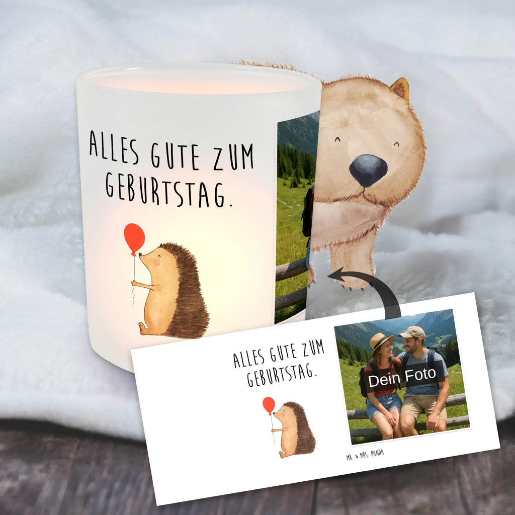 Personalisiertes Foto Windlicht Igel Luftballon Teelichthalter für draußen selber gestalten, Windlicht Boho, Windlicht Modern, Windlicht Garten mit Foto, Windlicht Draußen selber gestalten, Windlicht Glas mit Wunschfoto, Windlicht Groß, Windlicht Geschenk, Teelichthalter mit Wunschfoto, Windlicht Skandinavisch, Foto Teelichthalter, Windlicht Kerzenhalter, Windlicht Outdoor, Teelichthalter Outdoor mit Foto, Windlicht Handgemacht, Teelicht Glas mit Foto, Windlicht Design, Windlicht Vintage mit Foto, Windlicht mit Foto, Windlicht Balkon, Windlicht Dekoration mit Foto, Windlicht Klein, Teelichthalter mit Foto, Windlicht Terrasse, Windlicht Für Draußen, Windlicht Wohnzimmer, Windlicht Nachhaltig, Windlicht Laterne, Windlicht Romantisch, Windlichter mit Foto, Tiermotive, Gute Laune, lustige Sprüche, Tiere, Geburtstag, Happy Birthday, Glückwunsch, Geburtstagskind, Ballon, Herzlichen Glückwunsch, Igel