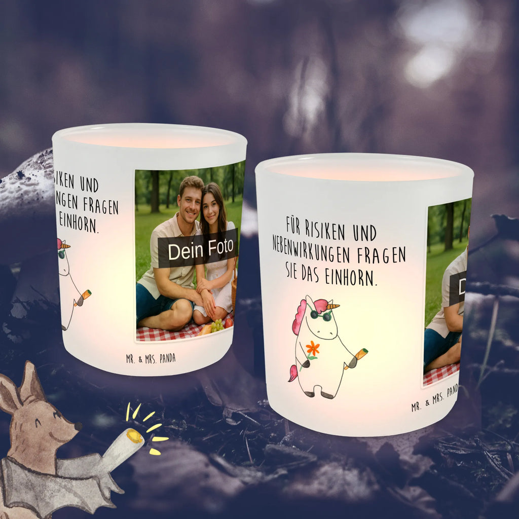 Personalisiertes Foto Windlicht Einhorn Woodstock Windlicht Draußen selber gestalten, Windlicht Modern, Windlicht Design, Windlicht Kerzenhalter, Teelichthalter mit Wunschfoto, Windlicht Klein, Windlicht Glas mit Wunschfoto, Windlicht Skandinavisch, Foto Teelichthalter, Windlicht Balkon, Windlicht Für Draußen, Teelichthalter mit Foto, Windlicht Handgemacht, Windlicht Terrasse, Windlicht Wohnzimmer, Windlicht Groß, Windlicht mit Foto, Windlichter mit Foto, Teelichthalter Outdoor mit Foto, Windlicht Outdoor, Teelichthalter für draußen selber gestalten, Windlicht Boho, Teelicht Glas mit Foto, Windlicht Romantisch, Windlicht Garten mit Foto, Windlicht Laterne, Windlicht Dekoration mit Foto, Windlicht Nachhaltig, Windlicht Vintage mit Foto, Windlicht Geschenk, Einhorn, Einhörner, Einhorn Deko, Unicorn, witzig, Alkohol, Joint, Zigarette, Woodstock, Party, Kiffen, Spaß. lustig