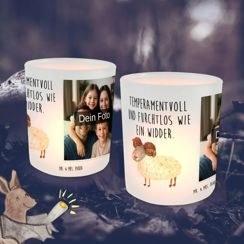 Personalisiertes Foto Windlicht Sternzeichen Widder Windlicht Klein, Windlicht Modern, Teelicht Glas mit Foto, Windlicht mit Foto, Windlicht Kerzenhalter, Windlicht Glas mit Wunschfoto, Windlicht Dekoration mit Foto, Windlicht Groß, Windlicht Balkon, Windlicht Nachhaltig, Windlicht Outdoor, Teelichthalter Outdoor mit Foto, Teelichthalter mit Wunschfoto, Windlichter mit Foto, Windlicht Skandinavisch, Foto Teelichthalter, Windlicht Für Draußen, Teelichthalter für draußen selber gestalten, Windlicht Design, Windlicht Garten mit Foto, Windlicht Vintage mit Foto, Windlicht Draußen selber gestalten, Windlicht Romantisch, Windlicht Handgemacht, Windlicht Boho, Windlicht Wohnzimmer, Teelichthalter mit Foto, Windlicht Terrasse, Windlicht Geschenk, Windlicht Laterne, Tierkreiszeichen, Sternzeichen, Horoskop, Astrologie, Aszendent, Widder Geschenk, Widder Sternzeichen, Geschenk März, Schafbock, Geburtstag April, Bock, Geburtstag März, Geschenk April