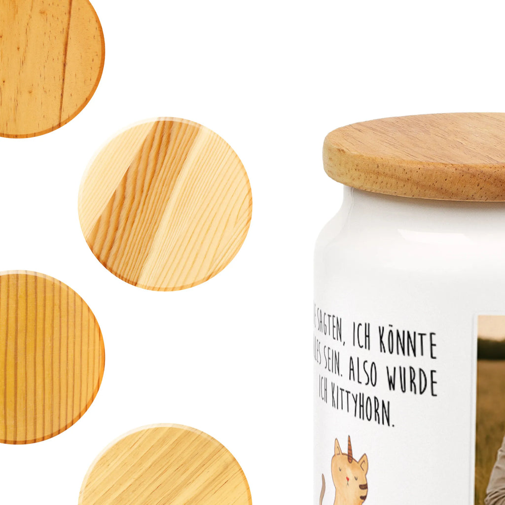 Personalisierte Foto Vorratsdose Einhorn Katze Vorratsdose Als Geschenk Mit Foto, Vorratsdose Mit Foto Und Text, Werbeschenk mit Logo, Vorratsdose Mit Bild Und Namen, Vorratsdose Mit Eigenem Foto, Personalisierte Vorratsdose Mit Bild, Vorratsbehälter Mit Foto, Vorratsdose Personalisiert Mit Foto, Vorratsdose Mit Haustierfoto, Küchenbox Mit Bild, Vorratsdose Mit Fotodruck, Vorratsglas Mit Foto, Werbeschenk mit Bild, Vorratsdose Bedrucken Lassen, Vorratsdose Mit Familienfoto, Aufbewahrungsdose Mit Bild, Vorratsdose Mit Eigenem Motiv, Aufbewahrungsdose Mit Foto, Foto Vorratsdose, Vorratsdose Mit Kinderfoto, Vorratsdose Mit Bild, Vorratsdose Mit Foto, Frischhaltedose Mit Eigenem Foto, Individuelle Vorratsdose Mit Bild, Vorratsdose Mit Wunschfoto, Vorratsdose Selbst Gestalten Mit Foto, Einhorn, Einhörner, Einhorn Deko, Unicorn, Einhornpower, Regenbogen, Einhornkatze, Kittyhorn, Katze, Erwachsenwerden, Glitzer, Katzenhorn, Katzer, Mieze