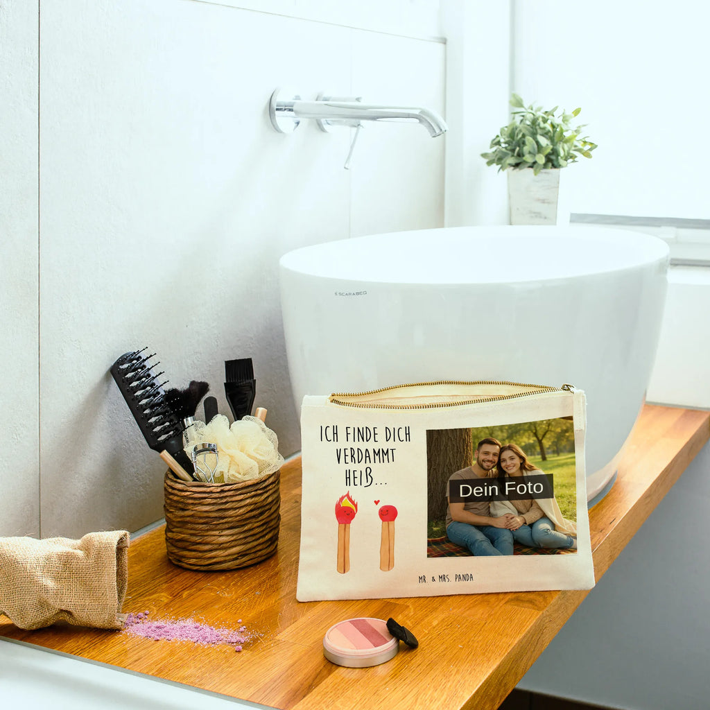 Personalisierte Foto Schminktasche Streichhölzer Make-Up Tasche Mit Foto, Kulturbeutel Damen Mit Foto, Schminktasche Mit Wunschfoto, Schminktasche Groß Mit Bild, Schminktasche Blumen Mit Foto, Stifteaufbewahrung Mit Bild, Schminktasche Tiermotiv Mit Eigenem Bild, Kosmetiktasche Für Handtasche Mit Foto, Kosmetiktasche Mit Foto, Kosmetiktasche Organizer Mit Foto, Schminktasche Reise Mit Foto, Schminktasche Nachhaltig Mit Bild, Schminktasche Für Unterwegs Mit Foto, Schminktasche Zum Aufhängen Mit Bild, Schminktäschchen Mit Bild, Kosmetiktasche Zum Mitnehmen Mit Bild, Aufbewahrung Für Schminke Mit Foto, Kosmetiktasche Damen Mit Bild, Schminkbeutel Mit Fotodruck, Reise-Kosmetiktasche Mit Eigenem Motiv, Schminktasche Mit Fächern Und Bild, Schminktasche Klein Mit Foto, Schminktasche Mit Foto, Schminktasche Für Mädchen Mit Foto, Schminktasche Mit Eigenem Bild, Personalisierte Schminktasche Mit Foto, Schminktasche Für Teenager Mit Bild, Schminktasche Mit Muster Und Foto, Schminktasche Leder Mit Fotodruck, Schminktasche Geschenk Mit Foto, Schminktasche Stoff Mit Eigenem Foto, Stiftetasche Mit Eigenem Foto, Schminktasche Mit Reißverschluss Und Foto, Liebe, Partner, Freund, Freundin, Ehemann, Ehefrau, Heiraten, Verlobung, Heiratsantrag, Liebesgeschenk, Jahrestag, Hocheitstag, Streichhölzer