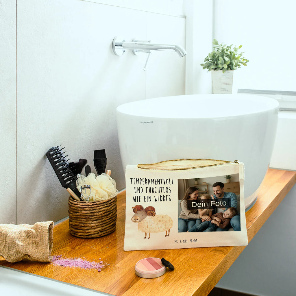 Personalisierte Foto Schminktasche Sternzeichen Widder Personalisierte Schminktasche Mit Foto, Kosmetiktasche Zum Mitnehmen Mit Bild, Kosmetiktasche Organizer Mit Foto, Schminktasche Geschenk Mit Foto, Schminktasche Mit Foto, Schminktasche Groß Mit Bild, Schminktasche Reise Mit Foto, Reise-Kosmetiktasche Mit Eigenem Motiv, Kulturbeutel Damen Mit Foto, Schminktasche Stoff Mit Eigenem Foto, Kosmetiktasche Mit Foto, Schminktäschchen Mit Bild, Schminktasche Klein Mit Foto, Schminktasche Tiermotiv Mit Eigenem Bild, Schminktasche Blumen Mit Foto, Stifteaufbewahrung Mit Bild, Schminktasche Zum Aufhängen Mit Bild, Kosmetiktasche Damen Mit Bild, Schminktasche Für Unterwegs Mit Foto, Schminktasche Mit Eigenem Bild, Schminkbeutel Mit Fotodruck, Schminktasche Für Teenager Mit Bild, Schminktasche Mit Fächern Und Bild, Schminktasche Mit Reißverschluss Und Foto, Schminktasche Mit Muster Und Foto, Aufbewahrung Für Schminke Mit Foto, Schminktasche Nachhaltig Mit Bild, Schminktasche Leder Mit Fotodruck, Kosmetiktasche Für Handtasche Mit Foto, Make-Up Tasche Mit Foto, Stiftetasche Mit Eigenem Foto, Schminktasche Für Mädchen Mit Foto, Schminktasche Mit Wunschfoto, Tierkreiszeichen, Sternzeichen, Horoskop, Astrologie, Aszendent, Geburtstag März, Geschenk März, Widder Sternzeichen, Geschenk April, Geburtstag April, Schafbock, Bock, Widder Geschenk