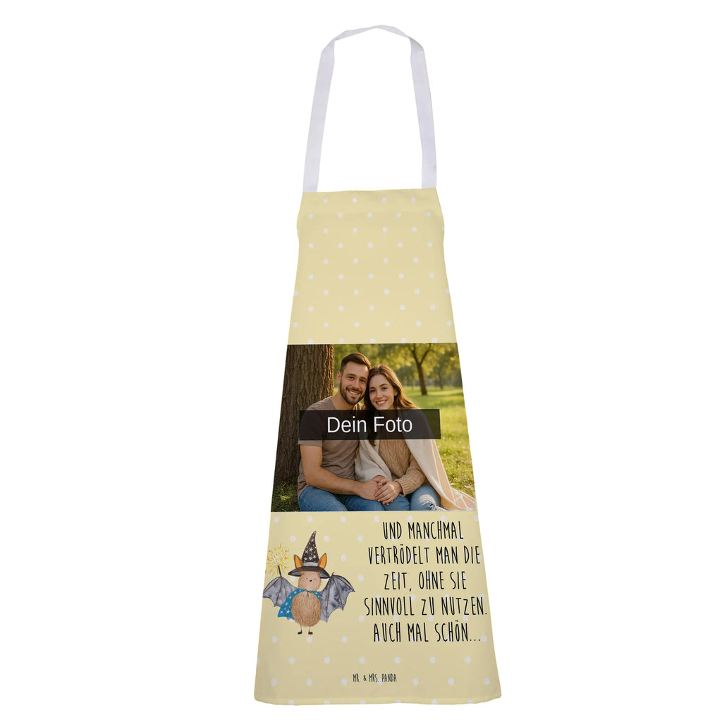 Personalisierte Foto Kochschürze Fledermaus Zauberer Schürze Mit Persönlichem Foto, Schürze Mit Fotodruck, Foto-Grillschürze Für Männer, Lustige Schürze Mit Bild, Schürze Für Geburtstag Mit Foto, Schürze Mit Lieblingsfoto, Schürze Mit Kinderfoto, Backschürze Mit Wunschbild, Schürze Mit Eigenem Motiv, Grillschürze Mit Haustierfoto, Personalisierte Kochschürze Mit Wunschfoto, Schürze Mit Urlaubsfoto, Küchenschürze Mit Familienfoto, Fotogeschenk Schürze, Schürze Aus Polyester Mit Foto, Schürze Selbst Gestalten Mit Bild, Schürze Mit Wunschfoto Und Namen, Küchenschürze Für Frauen Mit Foto, Schürze Für Hobbykoch Mit Bild, Foto-Schürze Für Küche, Latzschürze Mit Eigenem Foto, Schürze Für Weihnachten Mit Bild, Schürze Aus Baumwolle Mit Wunschbild, Geschenk-Schürze Mit Foto, Handgemachte Schürze Mit Fotodruck, Kochschürze Mit Foto, Schürze Für Grillmeister Mit Wunschfoto, Kinderschürze Mit Eigenem Bild, Werbeschürze Mit Wunschfoto, Schürze Mit Firmenlogo Und Foto, Grillschürze Mit Foto, Küchenschürze Mit Bild, Tiermotive, Gute Laune, lustige Sprüche, Tiere, reinsteigern, Fledermäuse, Zauberer, Magier, Frauen, Fledermaus