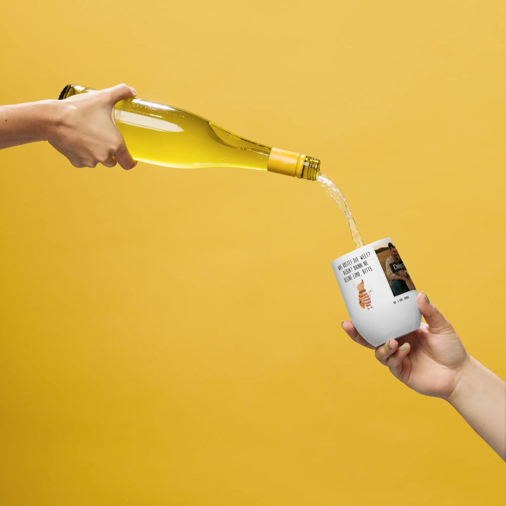 Personalisierter Foto Weinbecher Nachtfalter Fähnchen Foto-Becher Für Weinliebhaber, Klassisches Weinglas Mit Wunschbild, Weinbecher Mit Urlaubsbild, Universalglas Mit Fotomotiv, Weinbecher Mit Collage, Weinbecher Mit Foto, Spülmaschinenfestes Weinglas Mit Bild, Weinbecher Für Camping Mit Fotodruck, Weinkelch Aus Glas Mit Fotodruck, Acryl-Weinbecher Mit Fotodruck, Kunststoff-Weinglas Mit Wunschfoto, Personalisierter Weinbecher Mit Bild, Geschenk-Weinbecher Mit Foto, Umweltfreundliches Weinglas Mit Wunschfoto, Weinglas Für Zuhause Mit Fotomotiv, Thermo-Weinbecher Mit Bild, Kelchglas Mit Eigenem Foto, Kristallglas Mit Wunschfoto, Reise-Weinbecher Mit Foto, Rustikaler Weinbecher Mit Foto, Weinbecher Aus Edelstahl Mit Foto, Stapelbares Weinglas Mit Fotodruck, Weinbecher Mit Wunschfoto, Modernes Weinglas Mit Eigenem Foto, Trinkbecher Wein Mit Bild, Weinbecher Mit Haustierfoto, Weinbecher Mit Lieblingsfoto, Öko Weinglas Mit Foto, Foto-Weinglas Für Hochzeit, Mundgeblasenes Weinglas Mit Foto, Bambus-Weinbecher Mit Foto, Weinbecher Für Picknick Mit Wunschfoto, Becher Für Wein Mit Fotomotiv, Weinglas Für Party Mit Bild, Fotogeschenk Weinbecher, Weinbecher Mit Familienfoto, Weinglas Mit Fotodruck, Tiermotive, Gute Laune, lustige Sprüche, Tiere, Käfer, süß, Spruch lustig, Was kostet die Welt, Spruch witzig, niedlich, Küche Deko, Nachtfalter
