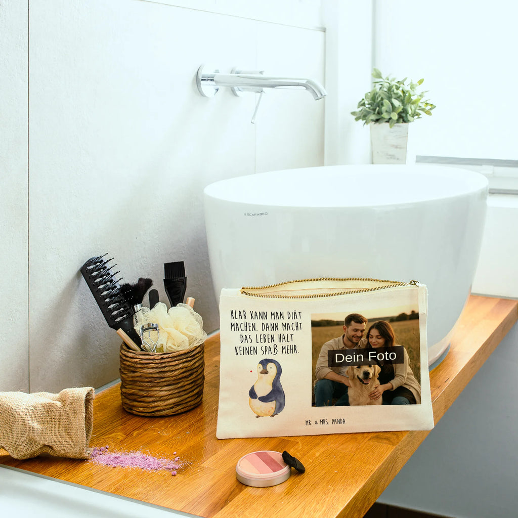 Personalisierte Foto Schminktasche Pinguin Diät Schminktasche Mit Foto, Schminktasche Groß Mit Bild, Kosmetiktasche Organizer Mit Foto, Kosmetiktasche Zum Mitnehmen Mit Bild, Schminktasche Für Unterwegs Mit Foto, Kulturbeutel Damen Mit Foto, Schminktasche Mit Muster Und Foto, Schminktasche Für Teenager Mit Bild, Schminktasche Mit Eigenem Bild, Schminktäschchen Mit Bild, Schminktasche Nachhaltig Mit Bild, Schminktasche Für Mädchen Mit Foto, Schminktasche Geschenk Mit Foto, Schminktasche Leder Mit Fotodruck, Schminktasche Mit Reißverschluss Und Foto, Schminktasche Mit Fächern Und Bild, Reise-Kosmetiktasche Mit Eigenem Motiv, Stifteaufbewahrung Mit Bild, Make-Up Tasche Mit Foto, Schminktasche Mit Wunschfoto, Schminktasche Stoff Mit Eigenem Foto, Schminkbeutel Mit Fotodruck, Kosmetiktasche Damen Mit Bild, Personalisierte Schminktasche Mit Foto, Schminktasche Reise Mit Foto, Aufbewahrung Für Schminke Mit Foto, Kosmetiktasche Für Handtasche Mit Foto, Schminktasche Klein Mit Foto, Stiftetasche Mit Eigenem Foto, Kosmetiktasche Mit Foto, Schminktasche Zum Aufhängen Mit Bild, Schminktasche Blumen Mit Foto, Schminktasche Tiermotiv Mit Eigenem Bild, Pinguin, Körperliebe, Diät, Gewicht, Selbstliebe, Pinguine, Abspecken, Abnehmen, Selbstrespekt, Motivation