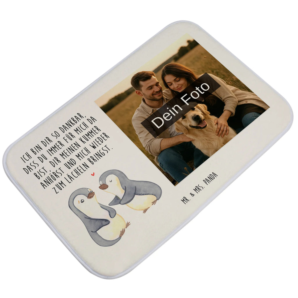 Personalisierte Foto Badematte Pinguine trösten Duschvorleger Mit Foto, Badvorleger Mikrofaser Mit Foto, Badvorleger Baumwolle Mit Bild, Badmatte Waschbar Mit Foto, Badvorleger Für Badewanne Mit Bild, Klassischer Badvorleger Mit Foto, Moderner Badvorleger Mit Bild, Saugfähiger Badvorleger Mit Foto, Werbegeschenk Mit Foto, Firmengeschenk Mit Eigenem Logo, Badvorleger Mit Bild, Badematte Rutschfest Mit Foto, Badematte mit Foto, Runder Badvorleger Mit Foto, Badezimmermatte Mit Foto, Teppich Fürs Bad Mit Eigenem Bild, Badvorleger Groß Mit Foto, Rechteckiger Badvorleger Mit Bild, Badematte selber gestalten, Badteppich Mit Bild, Bad Fußmatte Mit Bild, Weicher Badvorleger Mit Bild, Badvorleger Klein Mit Bild, Badläufer Mit Bild, Badematte Mit Foto, Badgarnitur Mit Foto, Foto Badvorleger Für Dusche, Badvorleger Mit Eigenem Motiv, Waschbarer Badvorleger Mit Foto, Gemusterter Badvorleger Mit Bild, Badezimmerteppich Mit Foto, Badezimmer Matte Mit Foto, Werbegeschenk Mit Logo, Badvorleger Mit Foto, Badvorleger Mit Wunschbild, Gäste-WC Badvorleger Mit Foto, Schwarzer Badvorleger Mit Bild, Badematten Set Mit Foto, Personaliserter Badvorleger Mit Foto, Vintage Badvorleger Mit Foto, Weißer Badvorleger Mit Foto, Design Badvorleger Mit Eigenem Foto, Badvorleger Mit Eigenem Foto, Badvorleger Mit Fotodruck, Rutschfester Badvorleger Mit Foto, Badvorleger Selbst Gestalten Mit Foto, Liebe, Partner, Freund, Freundin, Ehemann, Ehefrau, Heiraten, Verlobung, Heiratsantrag, Liebesgeschenk, Jahrestag, Hocheitstag, für Ehemann, für Männer, Valentinstag, Hochzeitstag, Geschenk für Partner, Geschenk für Freundin, Liebesbeweis, Geschenk für Frauen, Mitbringsel