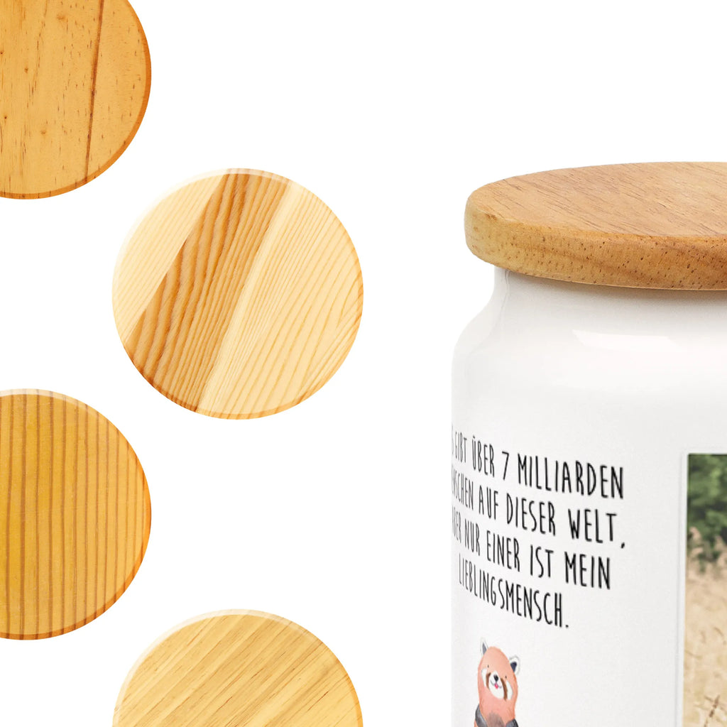 Personalisierte Foto Vorratsdose Roter Panda Vorratsdose Bedrucken Lassen, Vorratsdose Mit Bild, Küchenbox Mit Bild, Werbeschenk mit Logo, Vorratsdose Mit Eigenem Motiv, Individuelle Vorratsdose Mit Bild, Aufbewahrungsdose Mit Bild, Vorratsdose Als Geschenk Mit Foto, Vorratsbehälter Mit Foto, Werbeschenk mit Bild, Foto Vorratsdose, Vorratsdose Selbst Gestalten Mit Foto, Vorratsdose Mit Foto Und Text, Vorratsdose Mit Familienfoto, Vorratsdose Mit Haustierfoto, Personalisierte Vorratsdose Mit Bild, Vorratsdose Mit Eigenem Foto, Frischhaltedose Mit Eigenem Foto, Aufbewahrungsdose Mit Foto, Vorratsglas Mit Foto, Vorratsdose Mit Bild Und Namen, Vorratsdose Personalisiert Mit Foto, Vorratsdose Mit Kinderfoto, Vorratsdose Mit Wunschfoto, Vorratsdose Mit Fotodruck, Vorratsdose Mit Foto, Tiermotive, Gute Laune, lustige Sprüche, Tiere, Liebe, Herz, Rot, Liebling, Lieblingsmensch, Panda