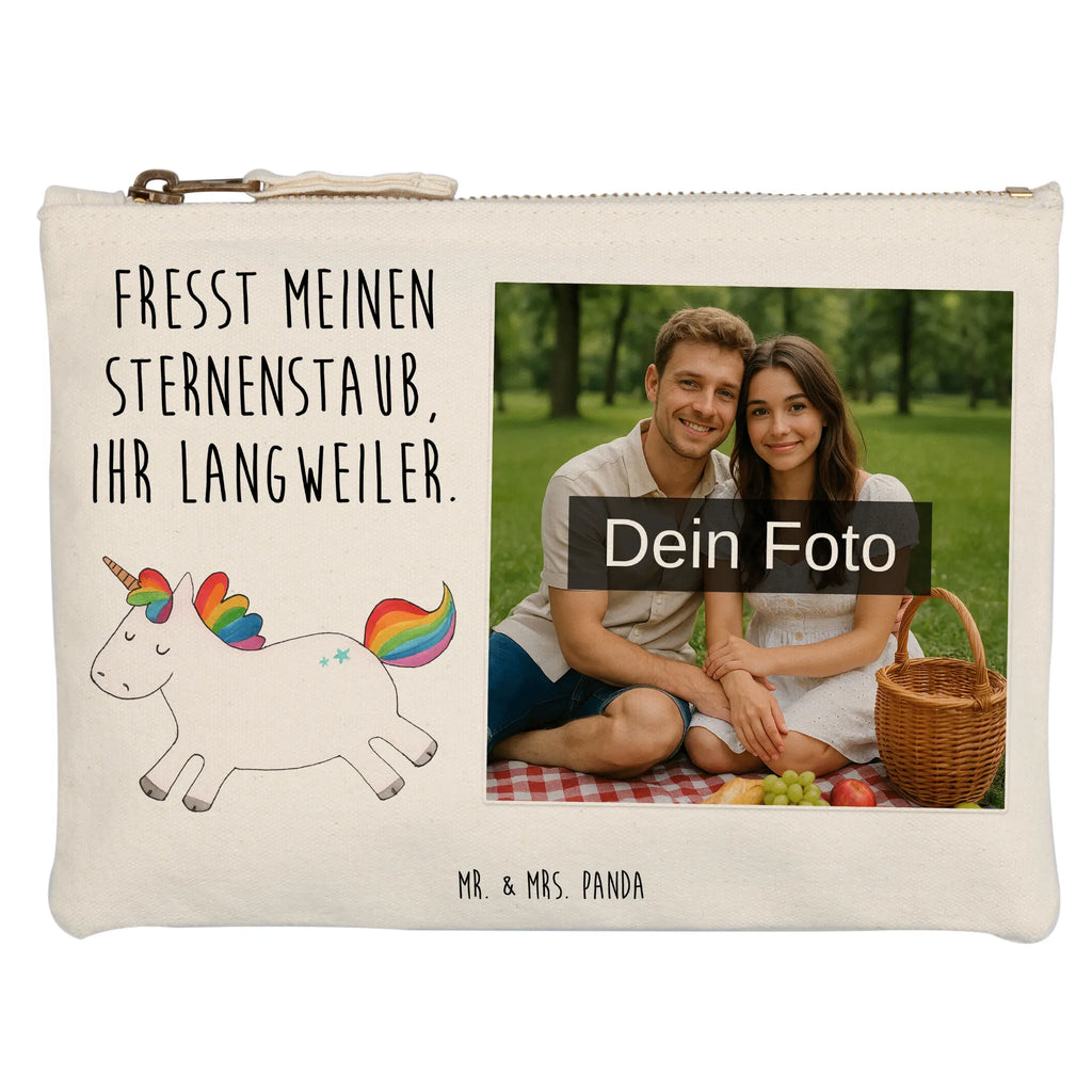 Personalisierte Foto Schminktasche Einhorn Happy Schminktasche Für Mädchen Mit Foto, Schminktasche Mit Reißverschluss Und Foto, Kosmetiktasche Zum Mitnehmen Mit Bild, Kosmetiktasche Mit Foto, Schminktasche Mit Wunschfoto, Schminkbeutel Mit Fotodruck, Schminktasche Leder Mit Fotodruck, Aufbewahrung Für Schminke Mit Foto, Kulturbeutel Damen Mit Foto, Schminktasche Groß Mit Bild, Schminktasche Geschenk Mit Foto, Schminktäschchen Mit Bild, Schminktasche Blumen Mit Foto, Make-Up Tasche Mit Foto, Schminktasche Reise Mit Foto, Schminktasche Für Unterwegs Mit Foto, Stifteaufbewahrung Mit Bild, Kosmetiktasche Organizer Mit Foto, Stiftetasche Mit Eigenem Foto, Schminktasche Mit Foto, Schminktasche Mit Eigenem Bild, Schminktasche Tiermotiv Mit Eigenem Bild, Kosmetiktasche Für Handtasche Mit Foto, Reise-Kosmetiktasche Mit Eigenem Motiv, Schminktasche Zum Aufhängen Mit Bild, Schminktasche Für Teenager Mit Bild, Kosmetiktasche Damen Mit Bild, Schminktasche Klein Mit Foto, Schminktasche Mit Muster Und Foto, Schminktasche Nachhaltig Mit Bild, Schminktasche Mit Fächern Und Bild, Personalisierte Schminktasche Mit Foto, Schminktasche Stoff Mit Eigenem Foto, Einhorn, Einhörner, Einhorn Deko, Unicorn, fröhlich, Lächeln, Lebensfreude, glücklich, Lachen, witzig, spannend, Spaß, Freude