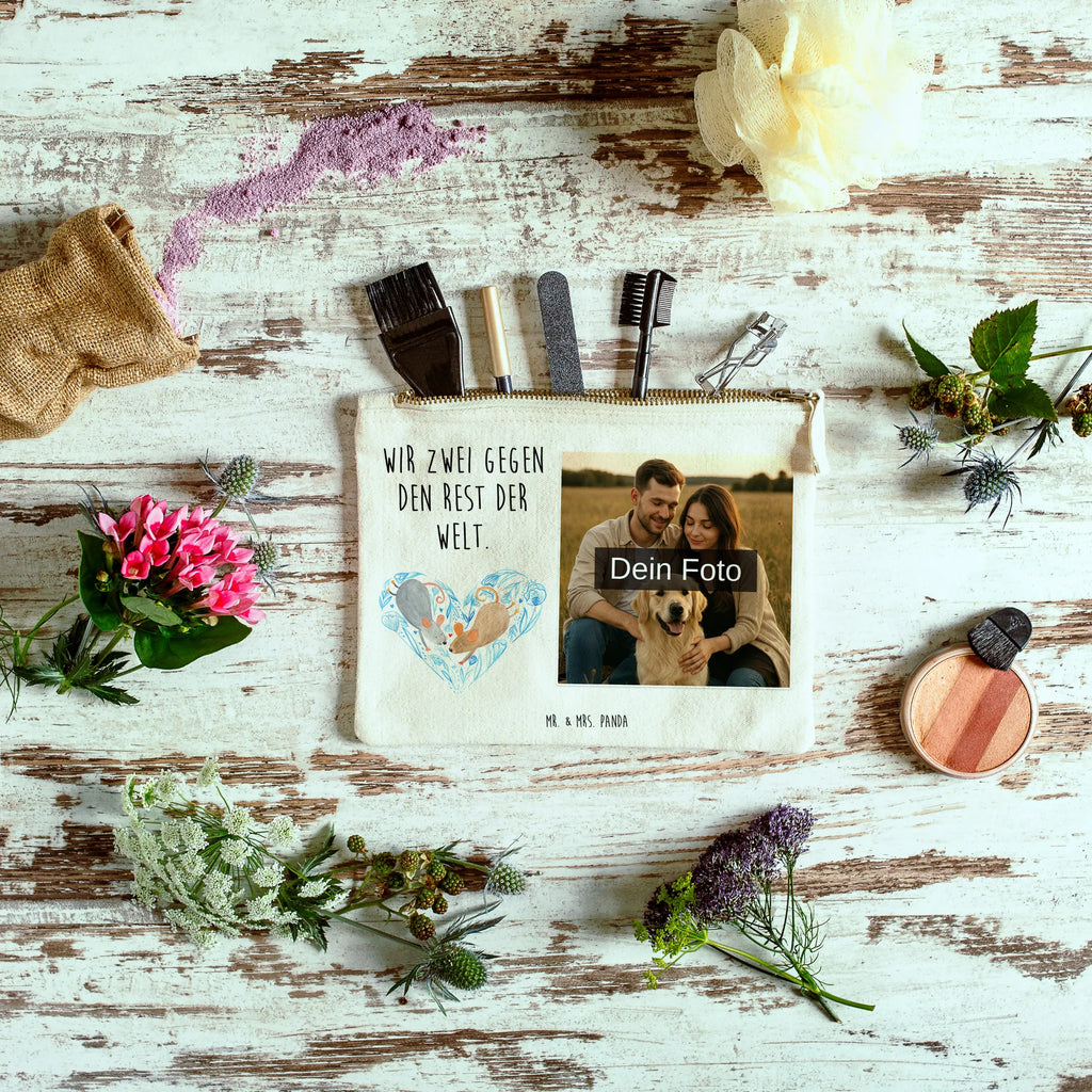 Personalisierte Foto Schminktasche Mäuse Herz Kulturbeutel Damen Mit Foto, Schminktasche Mit Wunschfoto, Schminktasche Mit Eigenem Bild, Schminktasche Geschenk Mit Foto, Schminktasche Nachhaltig Mit Bild, Stifteaufbewahrung Mit Bild, Schminktasche Mit Fächern Und Bild, Make-Up Tasche Mit Foto, Schminktasche Tiermotiv Mit Eigenem Bild, Reise-Kosmetiktasche Mit Eigenem Motiv, Aufbewahrung Für Schminke Mit Foto, Schminktasche Blumen Mit Foto, Schminktasche Für Unterwegs Mit Foto, Stiftetasche Mit Eigenem Foto, Kosmetiktasche Mit Foto, Schminktasche Leder Mit Fotodruck, Schminktasche Zum Aufhängen Mit Bild, Schminktasche Mit Muster Und Foto, Schminktasche Groß Mit Bild, Schminktasche Stoff Mit Eigenem Foto, Schminktasche Mit Foto, Schminkbeutel Mit Fotodruck, Kosmetiktasche Organizer Mit Foto, Kosmetiktasche Damen Mit Bild, Schminktasche Mit Reißverschluss Und Foto, Schminktasche Für Mädchen Mit Foto, Schminktasche Für Teenager Mit Bild, Schminktäschchen Mit Bild, Kosmetiktasche Zum Mitnehmen Mit Bild, Personalisierte Schminktasche Mit Foto, Kosmetiktasche Für Handtasche Mit Foto, Schminktasche Klein Mit Foto, Schminktasche Reise Mit Foto, Liebe, Partner, Freund, Freundin, Ehemann, Ehefrau, Heiraten, Verlobung, Heiratsantrag, Liebesgeschenk, Jahrestag, Hocheitstag, Mäuse, Love, Geschenk für zwei, Gemeinsamkeit, Maus, Hochzeit, Lieblingsmensch, Liebesbotschaft, Liebesbeweis