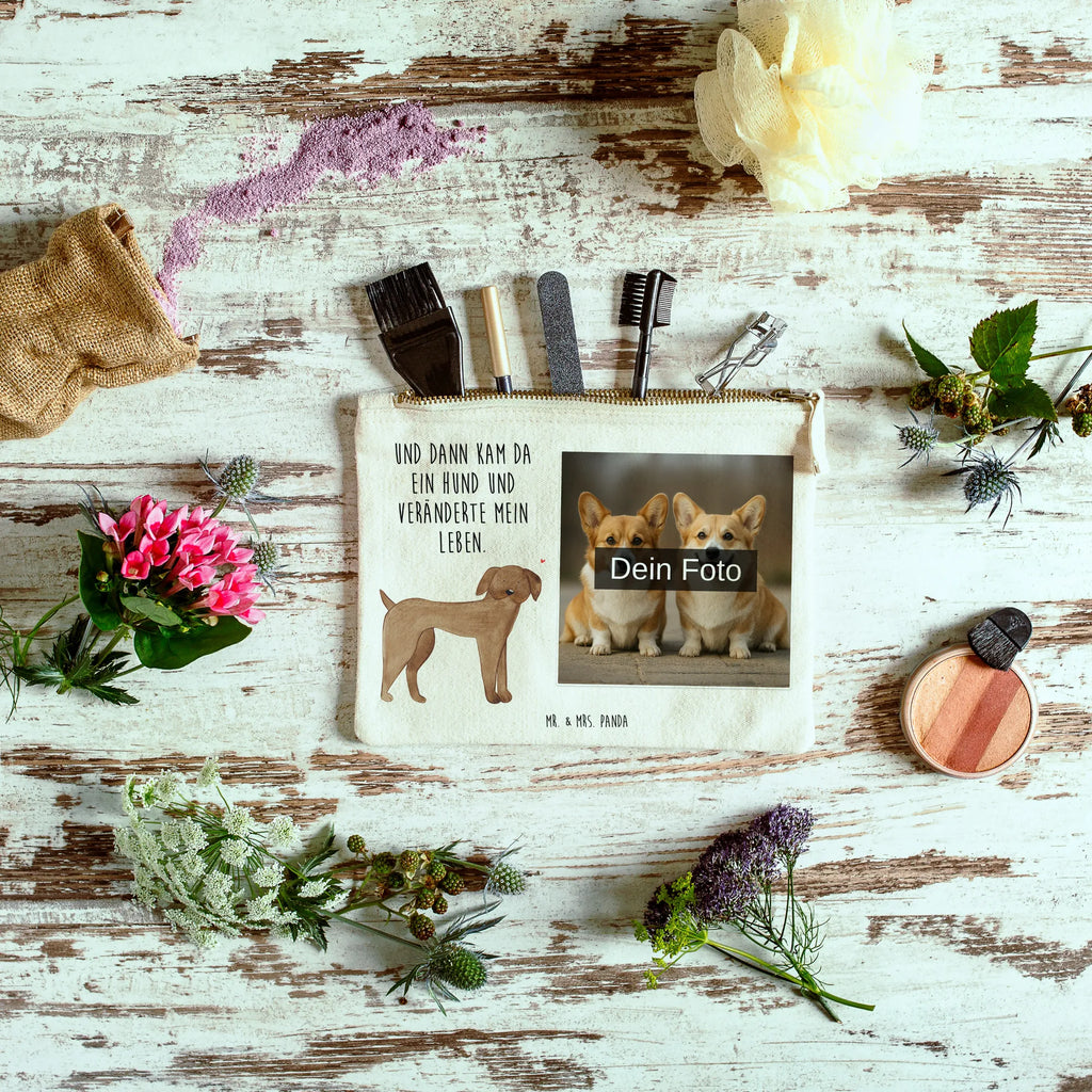 Personalisierte Foto Schminktasche Hund Dogge Schminktasche Groß Mit Bild, Schminktasche Nachhaltig Mit Bild, Stiftetasche Mit Eigenem Foto, Kulturbeutel Damen Mit Foto, Aufbewahrung Für Schminke Mit Foto, Schminktasche Mit Muster Und Foto, Kosmetiktasche Mit Foto, Kosmetiktasche Damen Mit Bild, Kosmetiktasche Organizer Mit Foto, Schminktasche Stoff Mit Eigenem Foto, Schminktasche Geschenk Mit Foto, Schminktasche Tiermotiv Mit Eigenem Bild, Schminktasche Mit Wunschfoto, Schminktasche Für Mädchen Mit Foto, Schminkbeutel Mit Fotodruck, Schminktasche Mit Reißverschluss Und Foto, Kosmetiktasche Für Handtasche Mit Foto, Schminktasche Reise Mit Foto, Schminktasche Mit Eigenem Bild, Schminktasche Klein Mit Foto, Schminktasche Leder Mit Fotodruck, Schminktasche Für Unterwegs Mit Foto, Personalisierte Schminktasche Mit Foto, Schminktasche Mit Fächern Und Bild, Schminktäschchen Mit Bild, Schminktasche Zum Aufhängen Mit Bild, Schminktasche Für Teenager Mit Bild, Schminktasche Mit Foto, Stifteaufbewahrung Mit Bild, Make-Up Tasche Mit Foto, Reise-Kosmetiktasche Mit Eigenem Motiv, Schminktasche Blumen Mit Foto, Kosmetiktasche Zum Mitnehmen Mit Bild, Hund, Hundemotiv, Haustier, Hunderasse, Tierliebhaber, Hundebesitzer, Sprüche, Hunde, Great Dane, Dogge, Deutsche Dogge