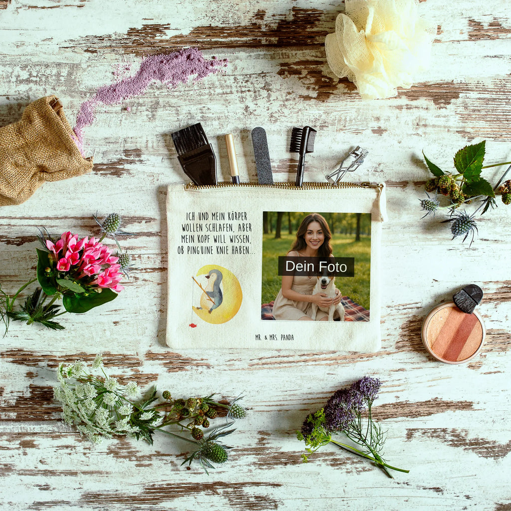 Personalisierte Foto Schminktasche Pinguin Mond Kosmetiktasche Organizer Mit Foto, Stifteaufbewahrung Mit Bild, Schminktasche Mit Muster Und Foto, Schminktasche Mit Wunschfoto, Schminktasche Leder Mit Fotodruck, Schminktasche Mit Eigenem Bild, Kosmetiktasche Mit Foto, Make-Up Tasche Mit Foto, Personalisierte Schminktasche Mit Foto, Schminktasche Klein Mit Foto, Schminktasche Für Unterwegs Mit Foto, Schminktasche Zum Aufhängen Mit Bild, Reise-Kosmetiktasche Mit Eigenem Motiv, Schminktasche Geschenk Mit Foto, Schminktäschchen Mit Bild, Schminktasche Mit Foto, Schminktasche Stoff Mit Eigenem Foto, Schminktasche Reise Mit Foto, Schminktasche Nachhaltig Mit Bild, Kosmetiktasche Damen Mit Bild, Schminktasche Blumen Mit Foto, Aufbewahrung Für Schminke Mit Foto, Schminktasche Mit Fächern Und Bild, Schminktasche Für Mädchen Mit Foto, Kosmetiktasche Für Handtasche Mit Foto, Schminktasche Für Teenager Mit Bild, Stiftetasche Mit Eigenem Foto, Schminkbeutel Mit Fotodruck, Kulturbeutel Damen Mit Foto, Schminktasche Mit Reißverschluss Und Foto, Kosmetiktasche Zum Mitnehmen Mit Bild, Schminktasche Groß Mit Bild, Schminktasche Tiermotiv Mit Eigenem Bild, Pinguin, Spruch, Nachtruhe, Schlafstörungen, Einschlafen, Pinguine, Gästezimmer, schlafen, Schlafzimmer