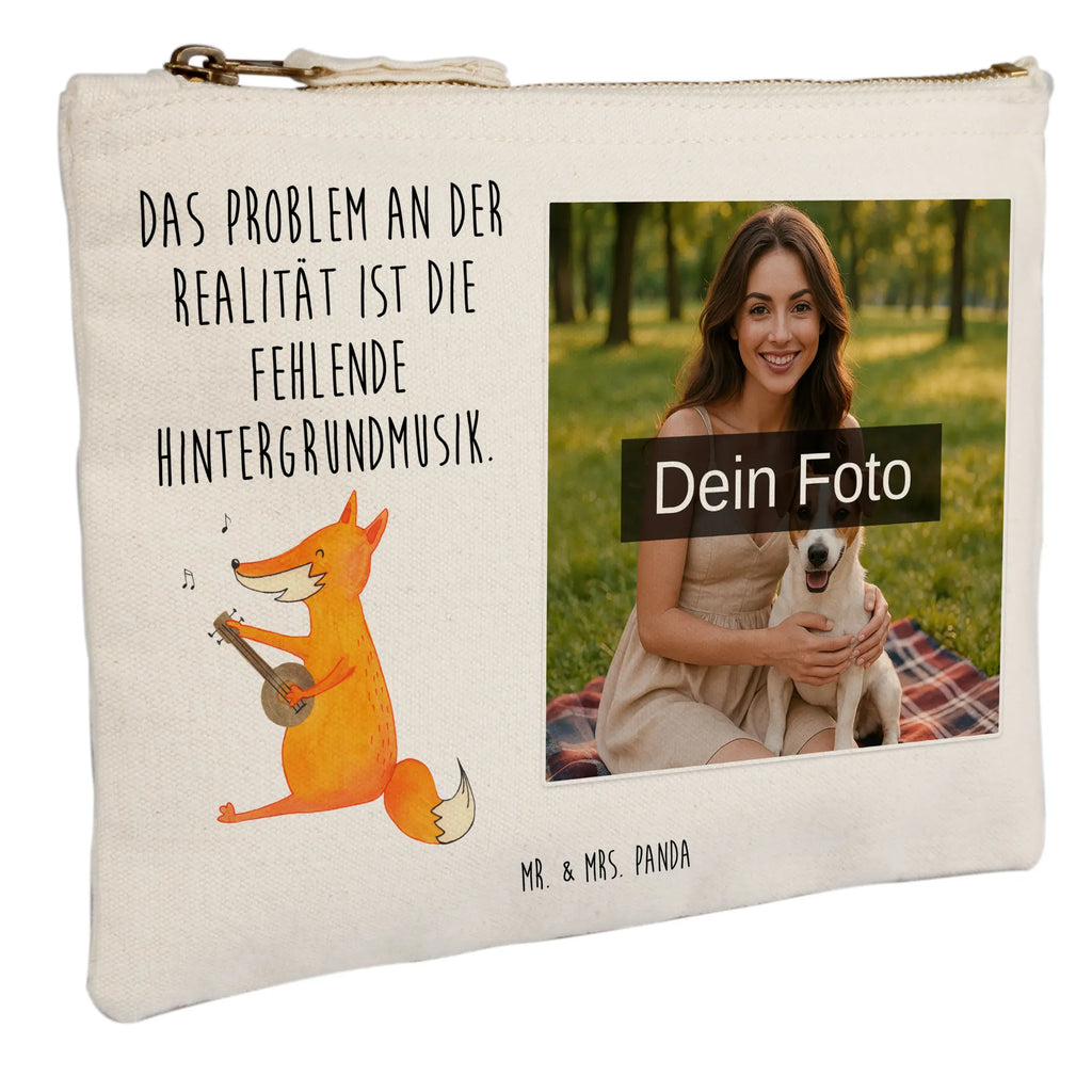 Personalisierte Foto Schminktasche Fuchs Gitarre Schminktasche Nachhaltig Mit Bild, Stifteaufbewahrung Mit Bild, Schminktasche Mit Wunschfoto, Kosmetiktasche Organizer Mit Foto, Schminkbeutel Mit Fotodruck, Schminktasche Mit Eigenem Bild, Make-Up Tasche Mit Foto, Schminktasche Für Mädchen Mit Foto, Schminktasche Groß Mit Bild, Schminktasche Blumen Mit Foto, Schminktasche Leder Mit Fotodruck, Kosmetiktasche Für Handtasche Mit Foto, Kosmetiktasche Damen Mit Bild, Schminktasche Reise Mit Foto, Schminktäschchen Mit Bild, Schminktasche Stoff Mit Eigenem Foto, Schminktasche Für Unterwegs Mit Foto, Kosmetiktasche Zum Mitnehmen Mit Bild, Reise-Kosmetiktasche Mit Eigenem Motiv, Schminktasche Für Teenager Mit Bild, Aufbewahrung Für Schminke Mit Foto, Stiftetasche Mit Eigenem Foto, Kulturbeutel Damen Mit Foto, Schminktasche Mit Muster Und Foto, Schminktasche Mit Foto, Kosmetiktasche Mit Foto, Schminktasche Mit Reißverschluss Und Foto, Personalisierte Schminktasche Mit Foto, Schminktasche Tiermotiv Mit Eigenem Bild, Schminktasche Klein Mit Foto, Schminktasche Zum Aufhängen Mit Bild, Schminktasche Mit Fächern Und Bild, Schminktasche Geschenk Mit Foto, Fuchs, Sänger, Füchse, Sängerin, Geschenk Musiker, Musik Spruch, Musikerin, Gitarre
