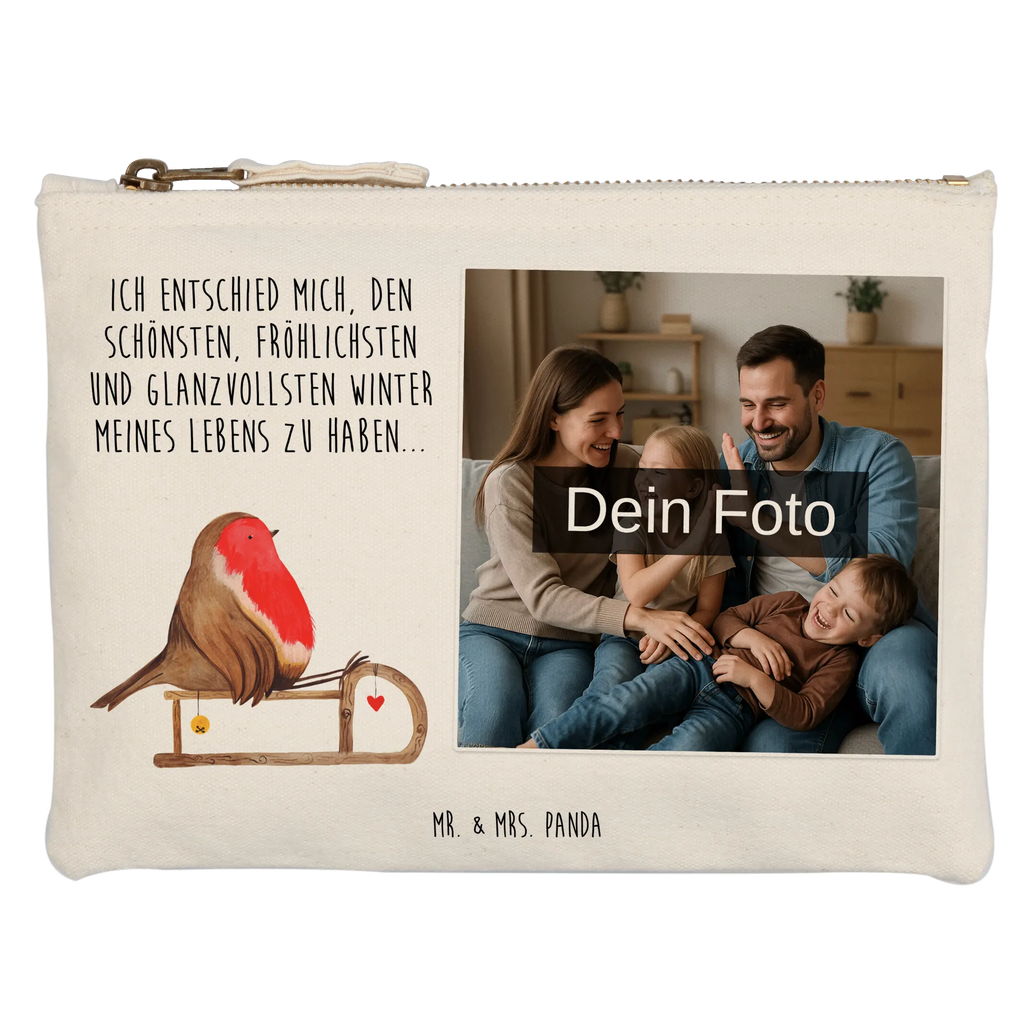 Personalisierte Foto Schminktasche Rotkehlchen Schlitten Schminktasche Zum Aufhängen Mit Bild, Schminktasche Für Mädchen Mit Foto, Aufbewahrung Für Schminke Mit Foto, Schminkbeutel Mit Fotodruck, Schminktasche Mit Eigenem Bild, Schminktasche Mit Reißverschluss Und Foto, Kosmetiktasche Organizer Mit Foto, Schminktasche Mit Muster Und Foto, Schminktasche Blumen Mit Foto, Schminktäschchen Mit Bild, Schminktasche Mit Foto, Stiftetasche Mit Eigenem Foto, Kulturbeutel Damen Mit Foto, Schminktasche Mit Wunschfoto, Kosmetiktasche Für Handtasche Mit Foto, Schminktasche Leder Mit Fotodruck, Schminktasche Für Teenager Mit Bild, Personalisierte Schminktasche Mit Foto, Schminktasche Groß Mit Bild, Schminktasche Für Unterwegs Mit Foto, Schminktasche Tiermotiv Mit Eigenem Bild, Stifteaufbewahrung Mit Bild, Kosmetiktasche Mit Foto, Schminktasche Mit Fächern Und Bild, Schminktasche Geschenk Mit Foto, Kosmetiktasche Zum Mitnehmen Mit Bild, Schminktasche Stoff Mit Eigenem Foto, Make-Up Tasche Mit Foto, Schminktasche Klein Mit Foto, Kosmetiktasche Damen Mit Bild, Schminktasche Reise Mit Foto, Schminktasche Nachhaltig Mit Bild, Reise-Kosmetiktasche Mit Eigenem Motiv, Winter, Weihnachten, Weihnachtsdeko, Nikolaus, Advent, Heiligabend, Wintermotiv, Schlitten, Vogel