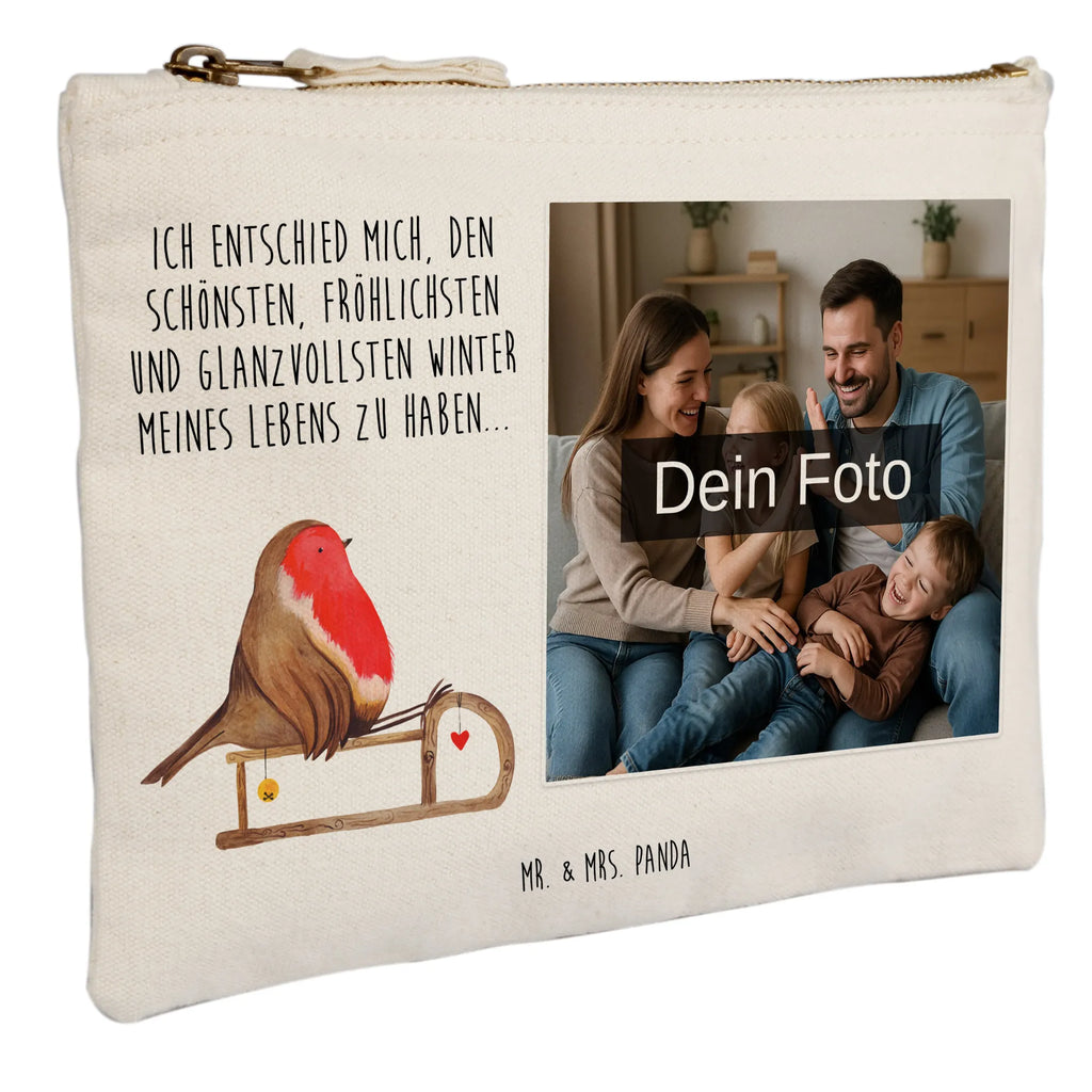 Personalisierte Foto Schminktasche Rotkehlchen Schlitten Schminktasche Zum Aufhängen Mit Bild, Schminktasche Für Mädchen Mit Foto, Aufbewahrung Für Schminke Mit Foto, Schminkbeutel Mit Fotodruck, Schminktasche Mit Eigenem Bild, Schminktasche Mit Reißverschluss Und Foto, Kosmetiktasche Organizer Mit Foto, Schminktasche Mit Muster Und Foto, Schminktasche Blumen Mit Foto, Schminktäschchen Mit Bild, Schminktasche Mit Foto, Stiftetasche Mit Eigenem Foto, Kulturbeutel Damen Mit Foto, Schminktasche Mit Wunschfoto, Kosmetiktasche Für Handtasche Mit Foto, Schminktasche Leder Mit Fotodruck, Schminktasche Für Teenager Mit Bild, Personalisierte Schminktasche Mit Foto, Schminktasche Groß Mit Bild, Schminktasche Für Unterwegs Mit Foto, Schminktasche Tiermotiv Mit Eigenem Bild, Stifteaufbewahrung Mit Bild, Kosmetiktasche Mit Foto, Schminktasche Mit Fächern Und Bild, Schminktasche Geschenk Mit Foto, Kosmetiktasche Zum Mitnehmen Mit Bild, Schminktasche Stoff Mit Eigenem Foto, Make-Up Tasche Mit Foto, Schminktasche Klein Mit Foto, Kosmetiktasche Damen Mit Bild, Schminktasche Reise Mit Foto, Schminktasche Nachhaltig Mit Bild, Reise-Kosmetiktasche Mit Eigenem Motiv, Winter, Weihnachten, Weihnachtsdeko, Nikolaus, Advent, Heiligabend, Wintermotiv, Schlitten, Vogel