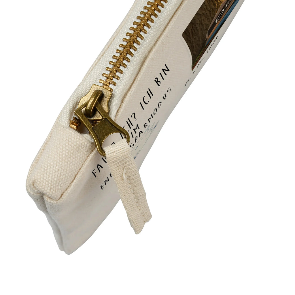 Personalisierte Foto Schminktasche Eisbär Faul Schminktäschchen Mit Bild, Schminktasche Groß Mit Bild, Schminktasche Für Teenager Mit Bild, Schminktasche Mit Fächern Und Bild, Schminktasche Geschenk Mit Foto, Schminktasche Klein Mit Foto, Schminktasche Für Mädchen Mit Foto, Schminktasche Zum Aufhängen Mit Bild, Schminktasche Tiermotiv Mit Eigenem Bild, Kosmetiktasche Mit Foto, Aufbewahrung Für Schminke Mit Foto, Kosmetiktasche Für Handtasche Mit Foto, Stiftetasche Mit Eigenem Foto, Schminktasche Blumen Mit Foto, Schminktasche Mit Wunschfoto, Schminktasche Stoff Mit Eigenem Foto, Personalisierte Schminktasche Mit Foto, Schminktasche Nachhaltig Mit Bild, Schminktasche Mit Foto, Make-Up Tasche Mit Foto, Kulturbeutel Damen Mit Foto, Kosmetiktasche Damen Mit Bild, Stifteaufbewahrung Mit Bild, Schminktasche Mit Reißverschluss Und Foto, Reise-Kosmetiktasche Mit Eigenem Motiv, Kosmetiktasche Zum Mitnehmen Mit Bild, Kosmetiktasche Organizer Mit Foto, Schminktasche Mit Eigenem Bild, Schminktasche Leder Mit Fotodruck, Schminktasche Reise Mit Foto, Schminkbeutel Mit Fotodruck, Schminktasche Für Unterwegs Mit Foto, Schminktasche Mit Muster Und Foto, Bär, Teddy, Teddybär, Büro, Arbeitsplatz, Bürojob, Homeoffice, Eisbär, Relaxen, Faul, Nordpol, Entspannen, Arbeit