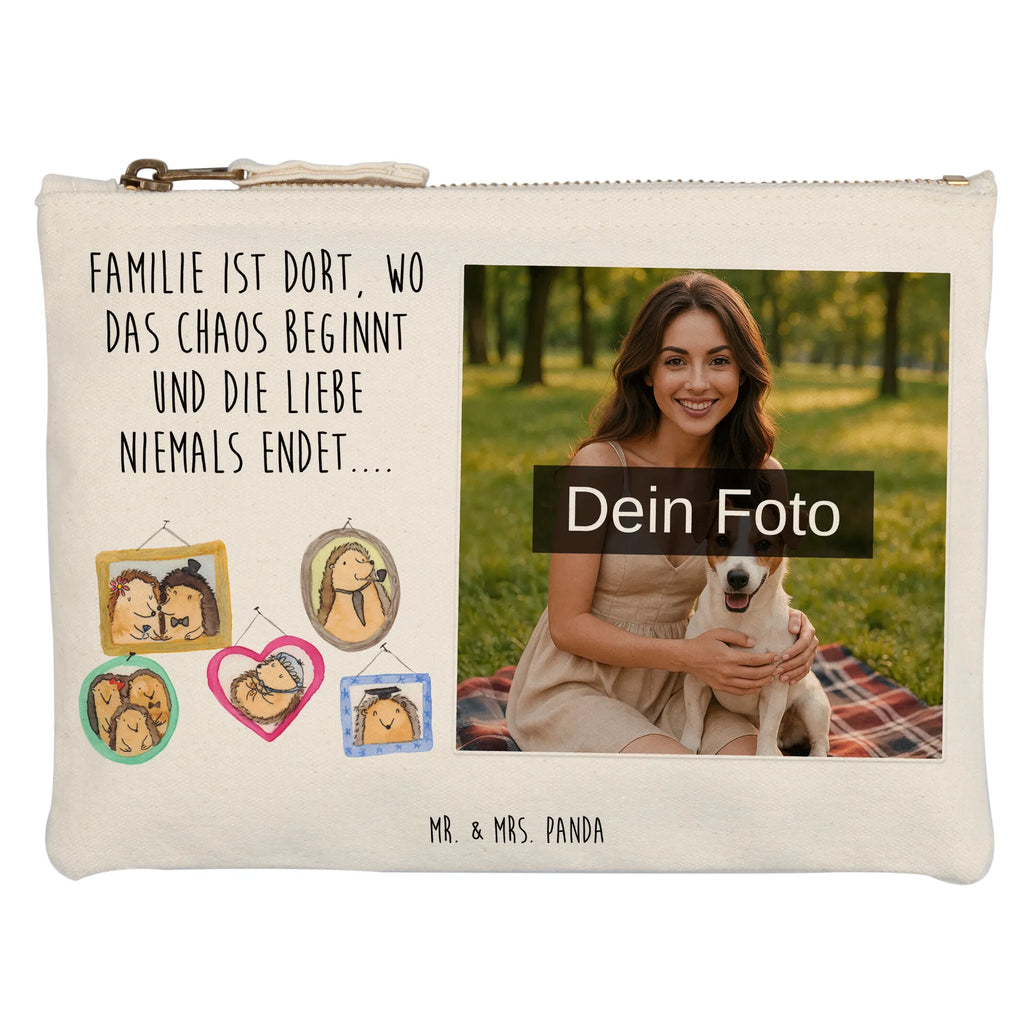 Personalisierte Foto Schminktasche Igel Familie Schminktasche Reise Mit Foto, Schminktasche Mit Muster Und Foto, Schminktasche Für Mädchen Mit Foto, Schminktasche Stoff Mit Eigenem Foto, Schminktasche Tiermotiv Mit Eigenem Bild, Make-Up Tasche Mit Foto, Kosmetiktasche Damen Mit Bild, Reise-Kosmetiktasche Mit Eigenem Motiv, Schminkbeutel Mit Fotodruck, Kosmetiktasche Für Handtasche Mit Foto, Schminktäschchen Mit Bild, Schminktasche Klein Mit Foto, Kosmetiktasche Mit Foto, Personalisierte Schminktasche Mit Foto, Schminktasche Leder Mit Fotodruck, Schminktasche Nachhaltig Mit Bild, Schminktasche Mit Wunschfoto, Schminktasche Für Teenager Mit Bild, Schminktasche Geschenk Mit Foto, Kulturbeutel Damen Mit Foto, Schminktasche Mit Fächern Und Bild, Schminktasche Mit Eigenem Bild, Schminktasche Zum Aufhängen Mit Bild, Aufbewahrung Für Schminke Mit Foto, Stiftetasche Mit Eigenem Foto, Schminktasche Mit Reißverschluss Und Foto, Stifteaufbewahrung Mit Bild, Schminktasche Mit Foto, Kosmetiktasche Zum Mitnehmen Mit Bild, Kosmetiktasche Organizer Mit Foto, Schminktasche Für Unterwegs Mit Foto, Schminktasche Blumen Mit Foto, Schminktasche Groß Mit Bild, Familie, Vatertag, Muttertag, Bruder, Schwester, Mama, Papa, Oma, Opa, Igel, Zusammenhalt, Liebe, Glück, Bilder