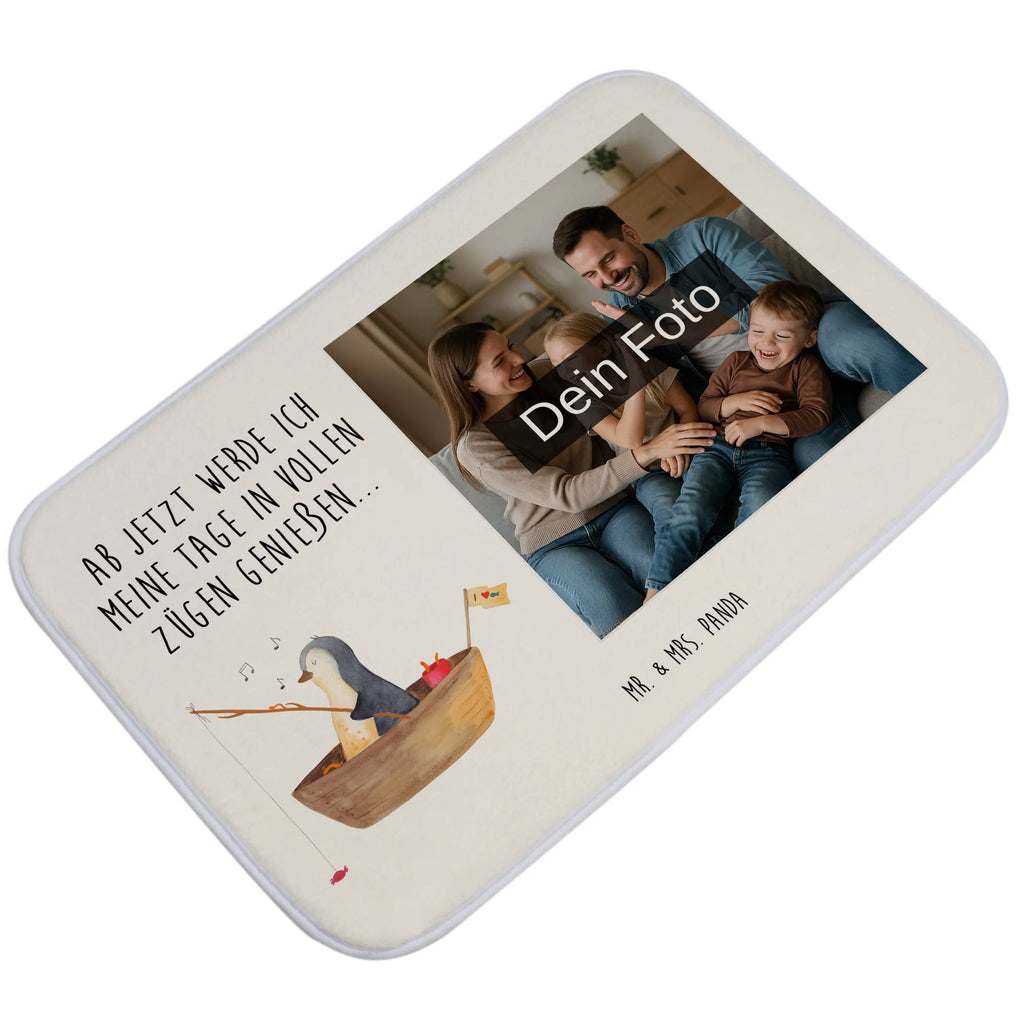Personalisierte Foto Badematte Pinguin Angelboot Badvorleger Mit Fotodruck, Werbegeschenk Mit Foto, Gemusterter Badvorleger Mit Bild, Bad Fußmatte Mit Bild, Badezimmer Matte Mit Foto, Schwarzer Badvorleger Mit Bild, Badvorleger Mikrofaser Mit Foto, Saugfähiger Badvorleger Mit Foto, Badvorleger Mit Eigenem Foto, Duschvorleger Mit Foto, Weicher Badvorleger Mit Bild, Badvorleger Mit Wunschbild, Klassischer Badvorleger Mit Foto, Teppich Fürs Bad Mit Eigenem Bild, Badvorleger Selbst Gestalten Mit Foto, Badezimmerteppich Mit Foto, Personaliserter Badvorleger Mit Foto, Badvorleger Groß Mit Foto, Firmengeschenk Mit Eigenem Logo, Badvorleger Klein Mit Bild, Rutschfester Badvorleger Mit Foto, Badematten Set Mit Foto, Badematte Rutschfest Mit Foto, Badvorleger Für Badewanne Mit Bild, Badteppich Mit Bild, Weißer Badvorleger Mit Foto, Waschbarer Badvorleger Mit Foto, Foto Badvorleger Für Dusche, Runder Badvorleger Mit Foto, Badläufer Mit Bild, Moderner Badvorleger Mit Bild, Gäste-WC Badvorleger Mit Foto, Vintage Badvorleger Mit Foto, Badvorleger Baumwolle Mit Bild, Badvorleger Mit Foto, Badgarnitur Mit Foto, Badematte selber gestalten, Badvorleger Mit Eigenem Motiv, Badmatte Waschbar Mit Foto, Werbegeschenk Mit Logo, Badematte Mit Foto, Badvorleger Mit Bild, Badematte mit Foto, Badezimmermatte Mit Foto, Design Badvorleger Mit Eigenem Foto, Rechteckiger Badvorleger Mit Bild, Pinguin, Leben, Angeln, Angelboot, Lebenslust, genießen, Scheidung, Boot, Motivation, Geschenkidee Liebeskummer, Pinguine, Trennung, Neuanfang, Neustart