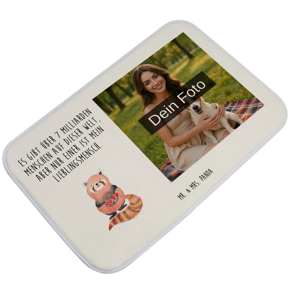 Personalisierte Foto Badematte Roter Panda Badematten Set Mit Foto, Badematte Mit Foto, Firmengeschenk Mit Eigenem Logo, Rutschfester Badvorleger Mit Foto, Badvorleger Für Badewanne Mit Bild, Badezimmer Matte Mit Foto, Badgarnitur Mit Foto, Badvorleger Mit Eigenem Motiv, Badvorleger Baumwolle Mit Bild, Klassischer Badvorleger Mit Foto, Werbegeschenk Mit Logo, Badvorleger Mikrofaser Mit Foto, Badvorleger Mit Foto, Rechteckiger Badvorleger Mit Bild, Badläufer Mit Bild, Duschvorleger Mit Foto, Badematte mit Foto, Badezimmerteppich Mit Foto, Badteppich Mit Bild, Badvorleger Mit Bild, Badvorleger Selbst Gestalten Mit Foto, Weißer Badvorleger Mit Foto, Badvorleger Groß Mit Foto, Badvorleger Mit Eigenem Foto, Runder Badvorleger Mit Foto, Moderner Badvorleger Mit Bild, Badematte Rutschfest Mit Foto, Design Badvorleger Mit Eigenem Foto, Badvorleger Mit Fotodruck, Badematte selber gestalten, Bad Fußmatte Mit Bild, Waschbarer Badvorleger Mit Foto, Foto Badvorleger Für Dusche, Badezimmermatte Mit Foto, Badvorleger Mit Wunschbild, Teppich Fürs Bad Mit Eigenem Bild, Badmatte Waschbar Mit Foto, Gemusterter Badvorleger Mit Bild, Badvorleger Klein Mit Bild, Schwarzer Badvorleger Mit Bild, Vintage Badvorleger Mit Foto, Personaliserter Badvorleger Mit Foto, Weicher Badvorleger Mit Bild, Gäste-WC Badvorleger Mit Foto, Werbegeschenk Mit Foto, Saugfähiger Badvorleger Mit Foto, Tiermotive, Gute Laune, lustige Sprüche, Tiere, Herz, Panda, Liebe, Lieblingsmensch, Liebling, Rot