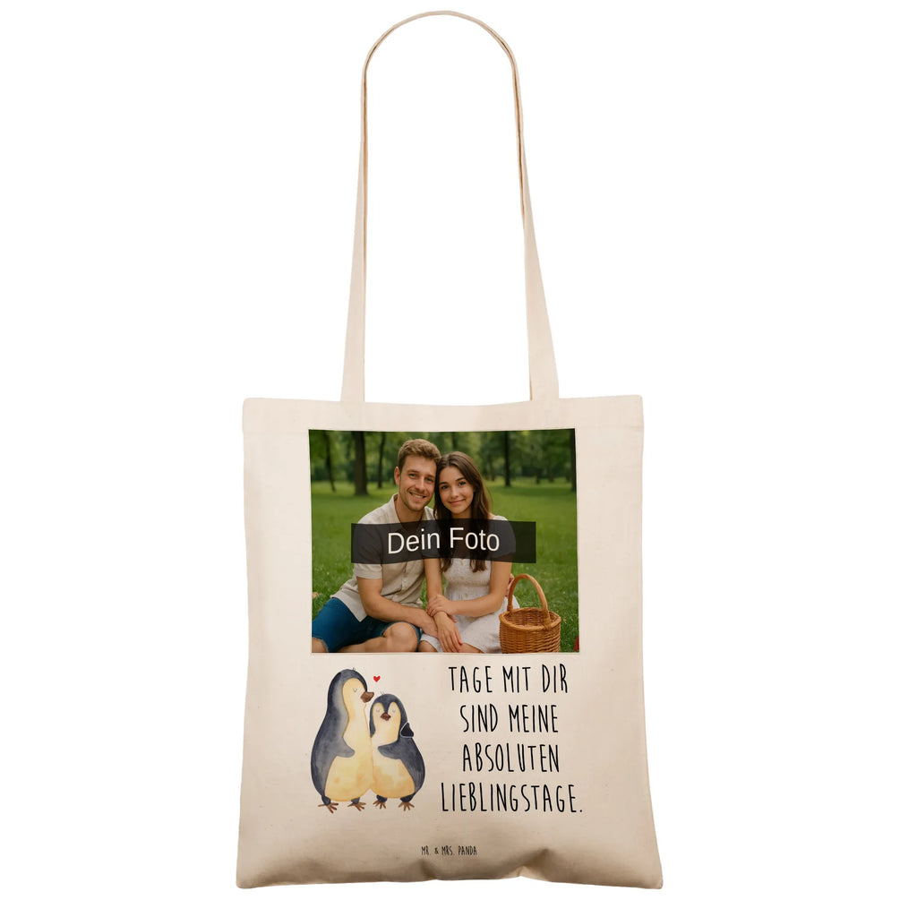 Personalisierte Foto Tragetasche Pinguin umarmen Personalisierte Foto Tragetasche, Pinguin, Hochzeit, Hochzeitsgeschenk, Verlobung, Jahrestag, Liebesbeweis, Liebespaar, Hochzeitstag, Liebesgeschenk, Liebe