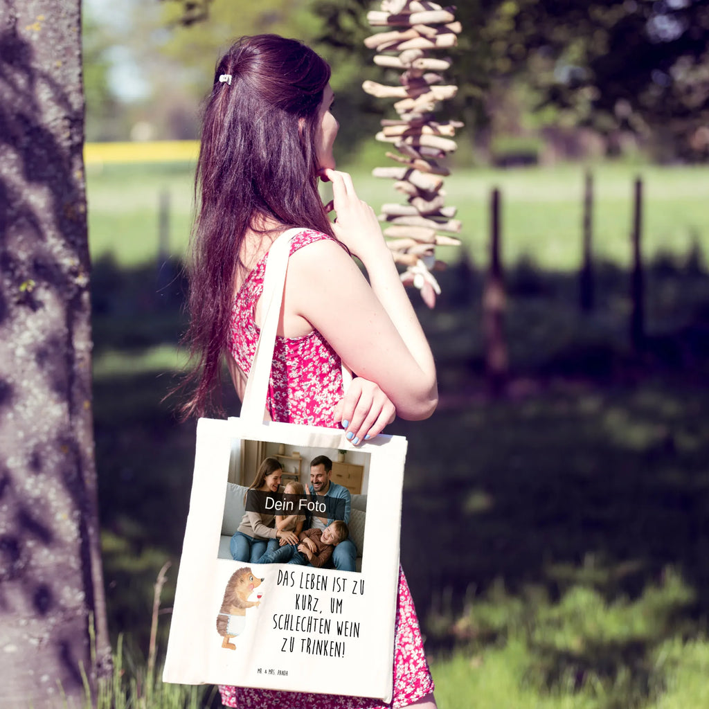 Personalisierte Foto Tragetasche Igel Wein Personalisierte Foto Tragetasche, Tiermotive, Gute Laune, lustige Sprüche, Tiere, Wein Spruch, Igel, Geschenk Weintrinker, Geschenk Weinliebhaber, Wein Deko, Weinglas, Rotwein, Weißwein, Wein trinken