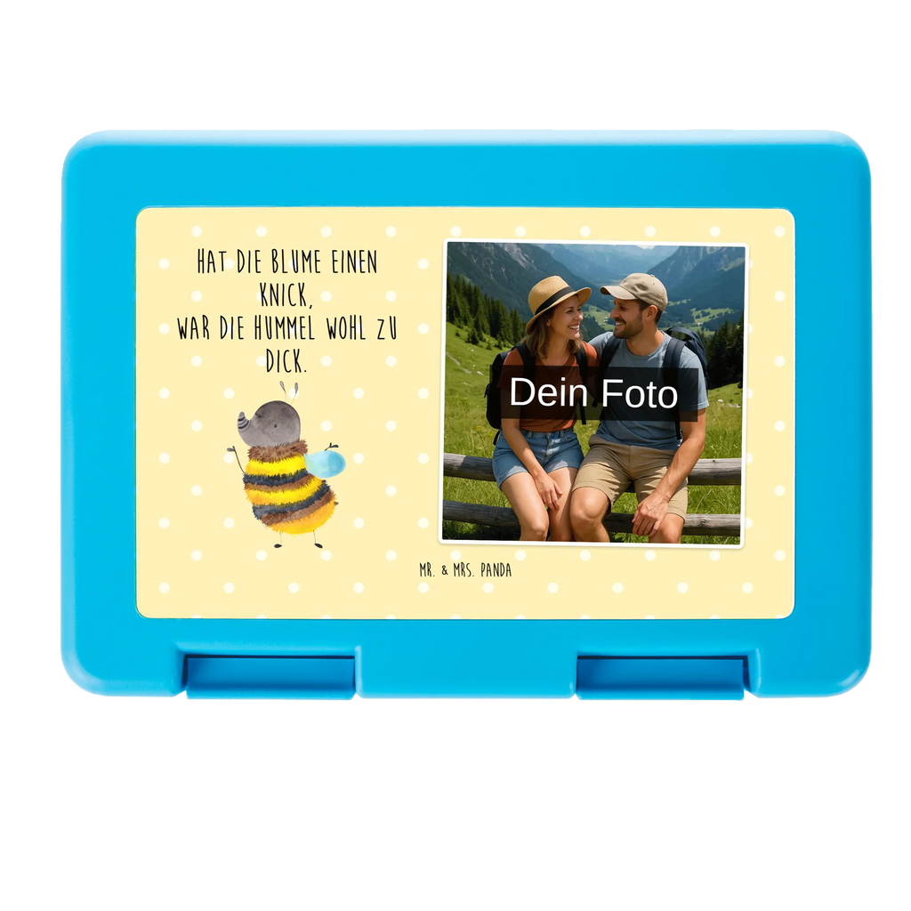 Personalisierte Foto Brotdose Hummel flauschig Lustige Brotdose Mit Eigenem Foto, Edelstahl Brotdose Mit Foto, Vesperbox Mit Foto, Snackbox Mit Bild, Wiederverwendbare Brotdose Mit Foto, Personalisierte Brotdose Mit Foto, Jausenbox Mit Eigenem Bild, Brotdose Schule Mit Foto, Brotbox Mit Foto, Brotdose Selbst Gestalten Mit Foto, Essensdose Mit Wunschfoto, Brotdose Mit Wunschfoto, Brotdose Für Jungen Mit Bild, Design Brotdose Mit Wunschfoto, Brotdose Mit Foto Und Wunschtext, Brotdose Mit Bild Und Namen, Frühstücksdose Mit Foto, Lunchbox Mit Foto, Brotdose Kinder Mit Foto, Brotdose Erwachsene Mit Bild, Foto Brotdose, Brotdose Für Mädchen Mit Foto, Nachhaltige Brotdose Mit Foto, Brotdose Bedruckt Mit Foto, Butterbrotdose Mit Bild, Brotdose Büro Mit Foto, Brotdose Mit Eigenem Bild, Auslaufsichere Brotdose Mit Foto, Geschenk Brotdose Mit Foto, Pausenbrotbox Mit Wunschfoto, Brotdose Kita Mit Foto, Brotdose Für Unterwegs Mit Wunschfoto, Vesperdose Mit Bild, Brotdose Kindergarten Mit Wunschbild, BPA-Freie Brotdose Mit Bild, Brotdose Mit Foto, Kunststoff Brotdose Mit Bild, Tiermotive, Gute Laune, lustige Sprüche, Tiere, Natur, Flauschig, Biene, Hummel, Blume
