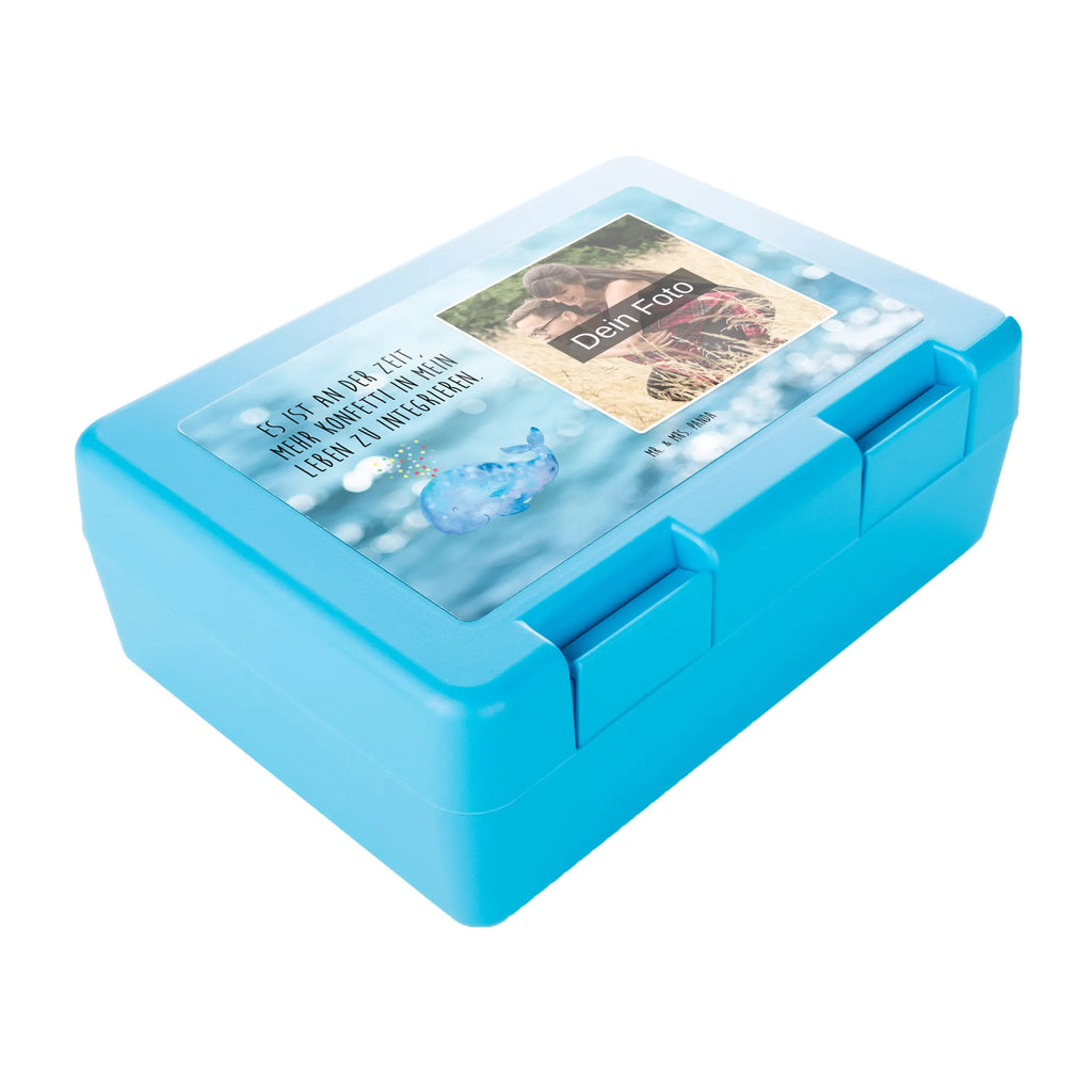 Personalisierte Foto Brotdose Wal Konfetti Jausenbox Mit Eigenem Bild, Brotdose Mit Foto, Brotdose Kinder Mit Foto, Vesperbox Mit Foto, Brotdose Mit Foto Und Wunschtext, Kunststoff Brotdose Mit Bild, Brotdose Schule Mit Foto, Brotdose Mit Bild Und Namen, Snackbox Mit Bild, Auslaufsichere Brotdose Mit Foto, Wiederverwendbare Brotdose Mit Foto, Brotdose Büro Mit Foto, BPA-Freie Brotdose Mit Bild, Edelstahl Brotdose Mit Foto, Butterbrotdose Mit Bild, Brotdose Kita Mit Foto, Lustige Brotdose Mit Eigenem Foto, Essensdose Mit Wunschfoto, Nachhaltige Brotdose Mit Foto, Brotdose Erwachsene Mit Bild, Vesperdose Mit Bild, Personalisierte Brotdose Mit Foto, Brotdose Kindergarten Mit Wunschbild, Pausenbrotbox Mit Wunschfoto, Brotdose Für Jungen Mit Bild, Lunchbox Mit Foto, Brotdose Für Mädchen Mit Foto, Geschenk Brotdose Mit Foto, Brotdose Mit Eigenem Bild, Frühstücksdose Mit Foto, Brotbox Mit Foto, Design Brotdose Mit Wunschfoto, Foto Brotdose, Brotdose Für Unterwegs Mit Wunschfoto, Brotdose Selbst Gestalten Mit Foto, Brotdose Mit Wunschfoto, Brotdose Bedruckt Mit Foto, Meerestiere, Meer, Urlaub, Neuanfang, Trennung, Motivation, Neustart, Abnehmen, Wale, Geburtstag, Lebensabschnitt, Diät, Wal, Konfetti
