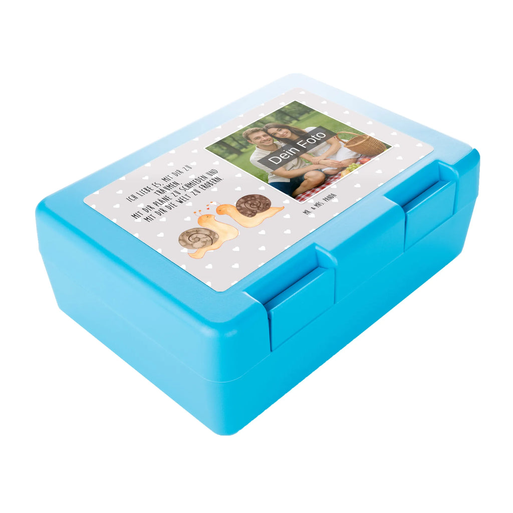 Personalisierte Foto Brotdose Schnecken Liebe Brotdose Mit Foto Und Wunschtext, Vesperdose Mit Bild, Brotdose Büro Mit Foto, Brotdose Schule Mit Foto, Lustige Brotdose Mit Eigenem Foto, Essensdose Mit Wunschfoto, Brotdose Kinder Mit Foto, Jausenbox Mit Eigenem Bild, Geschenk Brotdose Mit Foto, Brotdose Mit Bild Und Namen, BPA-Freie Brotdose Mit Bild, Foto Brotdose, Lunchbox Mit Foto, Brotdose Für Mädchen Mit Foto, Brotdose Mit Wunschfoto, Vesperbox Mit Foto, Wiederverwendbare Brotdose Mit Foto, Butterbrotdose Mit Bild, Nachhaltige Brotdose Mit Foto, Brotbox Mit Foto, Snackbox Mit Bild, Pausenbrotbox Mit Wunschfoto, Auslaufsichere Brotdose Mit Foto, Brotdose Für Jungen Mit Bild, Kunststoff Brotdose Mit Bild, Brotdose Erwachsene Mit Bild, Personalisierte Brotdose Mit Foto, Brotdose Bedruckt Mit Foto, Edelstahl Brotdose Mit Foto, Brotdose Mit Foto, Brotdose Kita Mit Foto, Brotdose Mit Eigenem Bild, Brotdose Kindergarten Mit Wunschbild, Brotdose Für Unterwegs Mit Wunschfoto, Brotdose Selbst Gestalten Mit Foto, Frühstücksdose Mit Foto, Design Brotdose Mit Wunschfoto, Liebe, Partner, Freund, Freundin, Ehemann, Ehefrau, Heiraten, Verlobung, Heiratsantrag, Liebesgeschenk, Jahrestag, Hocheitstag