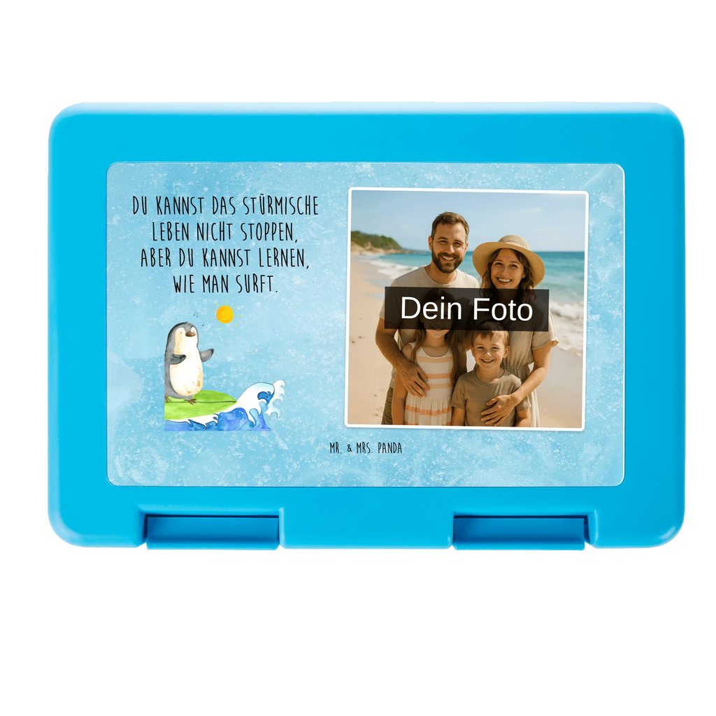 Personalisierte Foto Brotdose Pinguin Surfer Design Brotdose Mit Wunschfoto, Brotdose Erwachsene Mit Bild, Essensdose Mit Wunschfoto, Wiederverwendbare Brotdose Mit Foto, Brotdose Mit Wunschfoto, Brotdose Kinder Mit Foto, Brotdose Für Mädchen Mit Foto, Kunststoff Brotdose Mit Bild, Brotdose Kita Mit Foto, Lustige Brotdose Mit Eigenem Foto, Brotdose Bedruckt Mit Foto, Foto Brotdose, Butterbrotdose Mit Bild, Lunchbox Mit Foto, Vesperdose Mit Bild, Brotdose Kindergarten Mit Wunschbild, Brotbox Mit Foto, Brotdose Mit Foto, Brotdose Für Unterwegs Mit Wunschfoto, Edelstahl Brotdose Mit Foto, Vesperbox Mit Foto, Brotdose Mit Eigenem Bild, Brotdose Schule Mit Foto, Brotdose Selbst Gestalten Mit Foto, Auslaufsichere Brotdose Mit Foto, Brotdose Mit Bild Und Namen, BPA-Freie Brotdose Mit Bild, Pausenbrotbox Mit Wunschfoto, Jausenbox Mit Eigenem Bild, Personalisierte Brotdose Mit Foto, Nachhaltige Brotdose Mit Foto, Geschenk Brotdose Mit Foto, Brotdose Mit Foto Und Wunschtext, Brotdose Büro Mit Foto, Brotdose Für Jungen Mit Bild, Snackbox Mit Bild, Frühstücksdose Mit Foto, Pinguin, Wellen, Portugal, Pinguine, Urlaub, Hawaii, Wellen reiten, Surfer, surfen