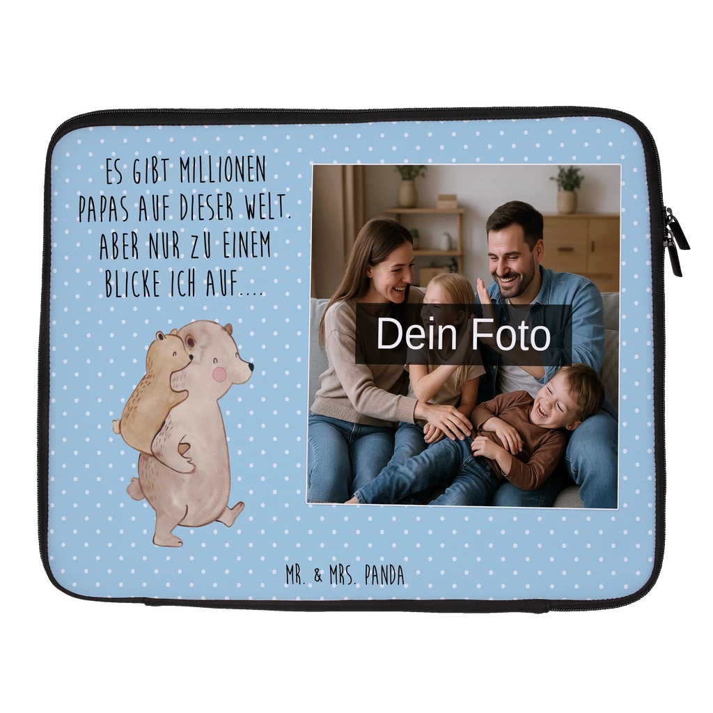 Personalisierte Foto Notebook Tasche Papa Bär Notebooktasche Mit Foto, Personalisierte Notebooktasche Mit Bild, Notebookhülle Mit Wunschfoto, Laptoptasche Mit Fotodruck, Laptop-Case Mit Eigenem Foto, Notebook-Sleeve Mit Fotopersonalisierung, Notebook-Umhängetasche Mit Foto, Laptop-Umhängetasche Mit Wunschbild, Notebook-Rucksack Mit Fotodruck, Laptop-Rucksack Mit Eigenem Bild, Notebook-Aktentasche Mit Foto, Laptop-Aktentasche Mit Fotomotiv, Notebook-Querträger Mit Foto, Laptop-Messenger-Bag Mit Wunschfoto, Notebook-Tasche Aus Leder Mit Bild, Notebook-Tasche Aus Neopren Mit Foto, Notebook-Tasche Aus Nylon Mit Wunschbild, Notebook-Tasche Aus Canvas Mit Fotodruck, Gepolsterte Notebooktasche Mit Foto, Wasserfeste Notebooktasche Mit Wunschfoto, Notebooktasche Mit Reißverschluss Und Foto, Notebooktasche Mit Tragegriff Und Fotodruck, Notebooktasche Mit Schultergurt Und Bild, Notebooktasche Mit Organizerfach Und Foto, Notebooktasche Für 13 Zoll Mit Fotodruck, Notebooktasche Für 15 Zoll Mit Wunschbild, Notebooktasche Für 17 Zoll Mit Foto, Slim Notebooktasche Mit Fotodruck, Business Notebooktasche Mit Foto, Casual Notebooktasche Mit Wunschfoto, Notebooktasche Für Damen Mit Fotomotiv, Notebooktasche Für Herren Mit Foto, Moderne Notebooktasche Mit Fotodruck, Klassische Notebooktasche Mit Wunschbild, Vintage Notebooktasche Mit Foto, Minimalistische Notebooktasche Mit Fotodruck, Robuste Notebooktasche Mit Wunschfoto, Leichte Notebooktasche Mit Foto, Ergonomische Notebooktasche Mit Fotodruck, Rucksackstil Notebooktasche Mit Foto, Notebooktasche Mit Zubehörfach Und Bild, Reisegeeignete Notebooktasche Mit Foto, Büro-Notebooktasche Mit Wunschbild, Studenten-Notebooktasche Mit Foto., Familie, Vatertag, Muttertag, Bruder, Schwester, Mama, Papa, Oma, Opa, Geschenk, Vater, Papi, Vati, Onkel, Geburtstag