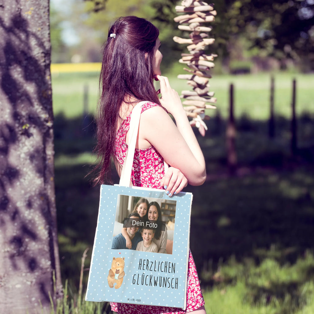 Personalisierte Foto Einkaufstasche Bär Baby Tragetasche Für Damen Mit Wunschfoto, Baumwolltasche Mit Foto, Tragetasche Mit Eigenem Bild, Tragetasche Modern Mit Fotodruck, Tragetasche Mit Foto, Große Tragetasche Mit Bild, Kleine Tragetasche Mit Wunschfoto, Tragetasche Mit Foto Und Namen, Tragetasche Mit Fotodruck, Tragetasche Mit Wunschfoto, Tragetasche Für Kinder Mit Foto, Tragetasche Für Einkäufe Mit Foto, Tragetasche Für Büro Mit Foto, Faltbare Tragetasche Mit Foto, Tragetasche Mit Bild Und Text, Tragetasche Für Alltag Mit Bild, Bunte Tragetasche Mit Bild, Lustige Tragetasche Mit Foto, Wiederverwendbare Tragetasche Mit Wunschfoto, Tragetasche Für Herren Mit Bild, Personalisierte Tragetasche Mit Foto, Tragetasche Als Geschenk Mit Foto, Tragetasche Mit Motiv Und Foto, Einkaufstasche Mit Bild, Tragetasche Selbst Gestalten Mit Foto, Stofftasche Mit Foto, Tragetasche Bedruckt Mit Foto, Tragetasche Für Schule Mit Bild, Umweltfreundliche Tragetasche Mit Bild, Vintage Tragetasche Mit Foto, Nachhaltige Tragetasche Mit Foto, Jutetasche Mit Wunschfoto, Leinentasche Mit Bild, Design Tragetasche Mit Bild, Bär, Teddy, Teddybär, Täufling, Mutter, Geburt, Enkelin, Eltern, Taufe, Nichte, Enkel, Neffe, Glückwunsch, Baby, Geburtstag
