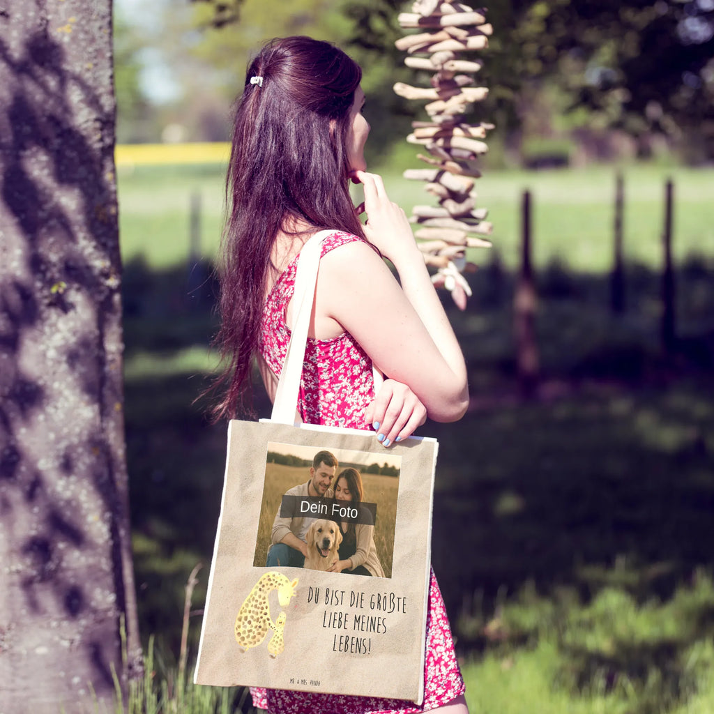 Personalisierte Foto Einkaufstasche Giraffe Kind Tragetasche Für Büro Mit Foto, Jutetasche Mit Wunschfoto, Tragetasche Mit Wunschfoto, Wiederverwendbare Tragetasche Mit Wunschfoto, Bunte Tragetasche Mit Bild, Tragetasche Mit Bild Und Text, Tragetasche Für Kinder Mit Foto, Tragetasche Für Einkäufe Mit Foto, Personalisierte Tragetasche Mit Foto, Tragetasche Mit Fotodruck, Tragetasche Mit Foto Und Namen, Tragetasche Für Schule Mit Bild, Tragetasche Modern Mit Fotodruck, Tragetasche Selbst Gestalten Mit Foto, Einkaufstasche Mit Bild, Große Tragetasche Mit Bild, Lustige Tragetasche Mit Foto, Baumwolltasche Mit Foto, Tragetasche Mit Eigenem Bild, Tragetasche Mit Foto, Faltbare Tragetasche Mit Foto, Umweltfreundliche Tragetasche Mit Bild, Design Tragetasche Mit Bild, Vintage Tragetasche Mit Foto, Tragetasche Als Geschenk Mit Foto, Stofftasche Mit Foto, Tragetasche Für Damen Mit Wunschfoto, Tragetasche Für Alltag Mit Bild, Kleine Tragetasche Mit Wunschfoto, Leinentasche Mit Bild, Tragetasche Für Herren Mit Bild, Nachhaltige Tragetasche Mit Foto, Tragetasche Bedruckt Mit Foto, Tragetasche Mit Motiv Und Foto, Afrika, Wildtiere, Tochter, Mutter, Kind, Lieblingsmensch, Mama, Giraffe, Sohn