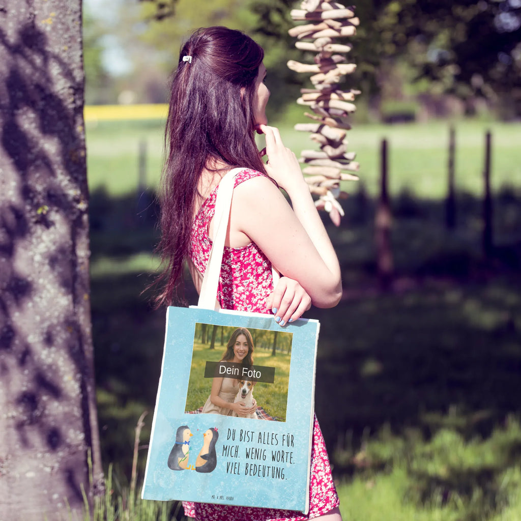 Personalisierte Foto Einkaufstasche Pinguin Pärchen Jutetasche Mit Wunschfoto, Tragetasche Mit Fotodruck, Tragetasche Bedruckt Mit Foto, Tragetasche Für Alltag Mit Bild, Stofftasche Mit Foto, Personalisierte Tragetasche Mit Foto, Große Tragetasche Mit Bild, Bunte Tragetasche Mit Bild, Tragetasche Für Damen Mit Wunschfoto, Tragetasche Als Geschenk Mit Foto, Tragetasche Selbst Gestalten Mit Foto, Tragetasche Modern Mit Fotodruck, Tragetasche Mit Bild Und Text, Leinentasche Mit Bild, Nachhaltige Tragetasche Mit Foto, Tragetasche Für Herren Mit Bild, Tragetasche Mit Foto, Tragetasche Mit Foto Und Namen, Tragetasche Für Einkäufe Mit Foto, Design Tragetasche Mit Bild, Tragetasche Mit Eigenem Bild, Tragetasche Für Schule Mit Bild, Faltbare Tragetasche Mit Foto, Wiederverwendbare Tragetasche Mit Wunschfoto, Tragetasche Für Kinder Mit Foto, Tragetasche Mit Motiv Und Foto, Vintage Tragetasche Mit Foto, Kleine Tragetasche Mit Wunschfoto, Umweltfreundliche Tragetasche Mit Bild, Baumwolltasche Mit Foto, Lustige Tragetasche Mit Foto, Tragetasche Mit Wunschfoto, Tragetasche Für Büro Mit Foto, Einkaufstasche Mit Bild, Pinguin, Hochzeitsgeschenk, Liebespaar, Hochzeit, Pinguine, große Liebe, Liebesgeschenk, Liebesbeweis, Verlobung, Traumpaar, Hochzeitstag, Jahrestag, Liebe