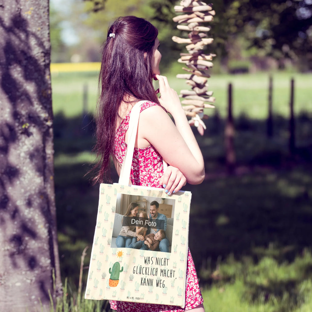 Personalisierte Foto Einkaufstasche Kaktus Sonne Personalisierte Tragetasche Mit Foto, Tragetasche Mit Foto Und Namen, Tragetasche Als Geschenk Mit Foto, Tragetasche Mit Motiv Und Foto, Tragetasche Für Damen Mit Wunschfoto, Wiederverwendbare Tragetasche Mit Wunschfoto, Tragetasche Mit Eigenem Bild, Tragetasche Für Schule Mit Bild, Große Tragetasche Mit Bild, Faltbare Tragetasche Mit Foto, Tragetasche Für Einkäufe Mit Foto, Tragetasche Für Herren Mit Bild, Jutetasche Mit Wunschfoto, Tragetasche Modern Mit Fotodruck, Tragetasche Für Alltag Mit Bild, Tragetasche Selbst Gestalten Mit Foto, Tragetasche Mit Fotodruck, Tragetasche Für Büro Mit Foto, Umweltfreundliche Tragetasche Mit Bild, Design Tragetasche Mit Bild, Tragetasche Mit Foto, Tragetasche Mit Wunschfoto, Nachhaltige Tragetasche Mit Foto, Vintage Tragetasche Mit Foto, Tragetasche Mit Bild Und Text, Leinentasche Mit Bild, Lustige Tragetasche Mit Foto, Baumwolltasche Mit Foto, Einkaufstasche Mit Bild, Tragetasche Bedruckt Mit Foto, Tragetasche Für Kinder Mit Foto, Bunte Tragetasche Mit Bild, Kleine Tragetasche Mit Wunschfoto, Stofftasche Mit Foto, Kaktus, Kakteen, Glück, Trennung, glücklich, Sonnenschein, Liebeskummer, Liebeskummer Geschenk, Geschenkidee, Neustart, Ehebruch, Freundin, Liebe Kaktusliebe, Scheidung, Motivation, Sonne