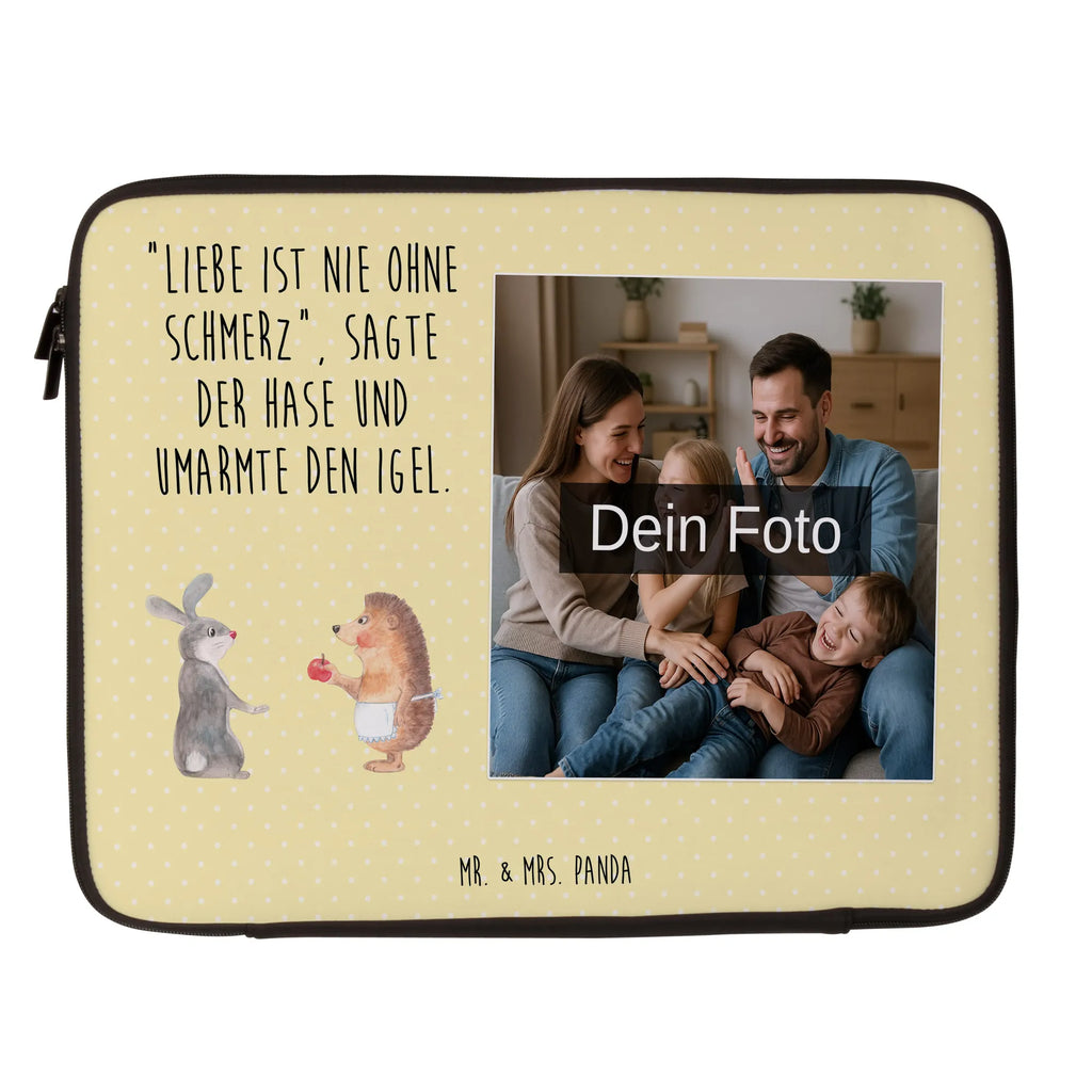 Personalisierte Foto Notebook Tasche Hase Igel Minimalistische Notebooktasche Mit Fotodruck, Notebooktasche Für 15 Zoll Mit Wunschbild, Business Notebooktasche Mit Foto, Reisegeeignete Notebooktasche Mit Foto, Notebooktasche Mit Schultergurt Und Bild, Robuste Notebooktasche Mit Wunschfoto, Leichte Notebooktasche Mit Foto, Notebook-Rucksack Mit Fotodruck, Notebook-Aktentasche Mit Foto, Notebook-Sleeve Mit Fotopersonalisierung, Laptop-Aktentasche Mit Fotomotiv, Notebook-Tasche Aus Neopren Mit Foto, Notebooktasche Für Herren Mit Foto, Laptop-Case Mit Eigenem Foto, Slim Notebooktasche Mit Fotodruck, Studenten-Notebooktasche Mit Foto., Büro-Notebooktasche Mit Wunschbild, Klassische Notebooktasche Mit Wunschbild, Notebooktasche Für 13 Zoll Mit Fotodruck, Ergonomische Notebooktasche Mit Fotodruck, Notebook-Tasche Aus Leder Mit Bild, Notebooktasche Mit Organizerfach Und Foto, Personalisierte Notebooktasche Mit Bild, Notebook-Tasche Aus Canvas Mit Fotodruck, Wasserfeste Notebooktasche Mit Wunschfoto, Notebooktasche Für 17 Zoll Mit Foto, Notebook-Tasche Aus Nylon Mit Wunschbild, Vintage Notebooktasche Mit Foto, Laptop-Rucksack Mit Eigenem Bild, Notebooktasche Mit Foto, Casual Notebooktasche Mit Wunschfoto, Notebookhülle Mit Wunschfoto, Laptop-Messenger-Bag Mit Wunschfoto, Notebook-Querträger Mit Foto, Notebooktasche Mit Tragegriff Und Fotodruck, Laptop-Umhängetasche Mit Wunschbild, Notebooktasche Mit Zubehörfach Und Bild, Notebooktasche Für Damen Mit Fotomotiv, Laptoptasche Mit Fotodruck, Notebook-Umhängetasche Mit Foto, Rucksackstil Notebooktasche Mit Foto, Notebooktasche Mit Reißverschluss Und Foto, Moderne Notebooktasche Mit Fotodruck, Gepolsterte Notebooktasche Mit Foto, Tiermotive, Gute Laune, lustige Sprüche, Tiere, Igel, Trennungsschmerz, Hase, Liebeskummer Geschenk, Igel und Hase, Herzschmerz, Spruch romantisch, Trösten, Liebe Spruch
