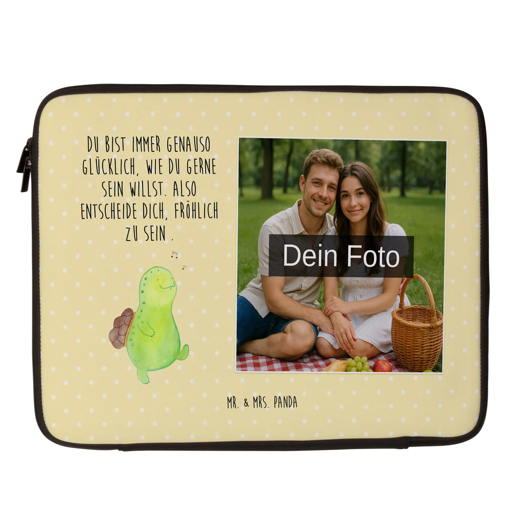 Personalisierte Foto Notebook Tasche Schildkröte Pfeifen Business Notebooktasche Mit Foto, Moderne Notebooktasche Mit Fotodruck, Notebooktasche Mit Schultergurt Und Bild, Laptop-Rucksack Mit Eigenem Bild, Gepolsterte Notebooktasche Mit Foto, Robuste Notebooktasche Mit Wunschfoto, Notebook-Tasche Aus Nylon Mit Wunschbild, Reisegeeignete Notebooktasche Mit Foto, Notebooktasche Für 15 Zoll Mit Wunschbild, Notebook-Rucksack Mit Fotodruck, Notebooktasche Mit Tragegriff Und Fotodruck, Laptop-Case Mit Eigenem Foto, Minimalistische Notebooktasche Mit Fotodruck, Studenten-Notebooktasche Mit Foto., Laptop-Messenger-Bag Mit Wunschfoto, Vintage Notebooktasche Mit Foto, Slim Notebooktasche Mit Fotodruck, Notebook-Aktentasche Mit Foto, Casual Notebooktasche Mit Wunschfoto, Notebooktasche Für Herren Mit Foto, Wasserfeste Notebooktasche Mit Wunschfoto, Ergonomische Notebooktasche Mit Fotodruck, Notebooktasche Für Damen Mit Fotomotiv, Notebook-Tasche Aus Canvas Mit Fotodruck, Klassische Notebooktasche Mit Wunschbild, Notebooktasche Mit Foto, Notebooktasche Für 13 Zoll Mit Fotodruck, Personalisierte Notebooktasche Mit Bild, Rucksackstil Notebooktasche Mit Foto, Notebook-Tasche Aus Neopren Mit Foto, Notebooktasche Mit Organizerfach Und Foto, Notebook-Querträger Mit Foto, Laptoptasche Mit Fotodruck, Notebook-Tasche Aus Leder Mit Bild, Notebook-Sleeve Mit Fotopersonalisierung, Notebookhülle Mit Wunschfoto, Notebooktasche Für 17 Zoll Mit Foto, Notebooktasche Mit Reißverschluss Und Foto, Laptop-Umhängetasche Mit Wunschbild, Leichte Notebooktasche Mit Foto, Büro-Notebooktasche Mit Wunschbild, Notebooktasche Mit Zubehörfach Und Bild, Notebook-Umhängetasche Mit Foto, Laptop-Aktentasche Mit Fotomotiv, Schildkröte, Lebensfreude, Glück, fröhlich, Neuanfang, Motivation, Trennung, Depression, Schildi, Schildkröten