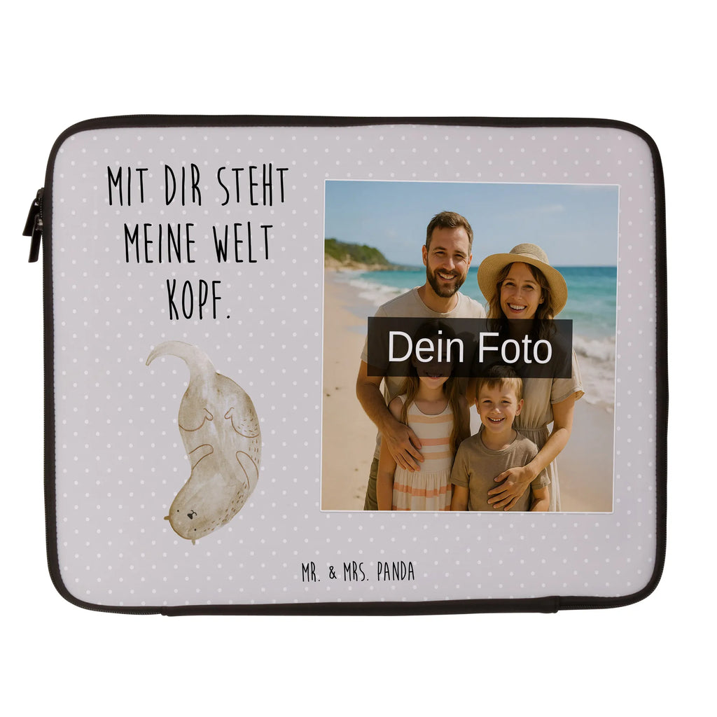 Personalisierte Foto Notebook Tasche Otter Kopfüber Notebook-Sleeve Mit Fotopersonalisierung, Notebookhülle Mit Wunschfoto, Notebook-Tasche Aus Leder Mit Bild, Notebook-Aktentasche Mit Foto, Ergonomische Notebooktasche Mit Fotodruck, Rucksackstil Notebooktasche Mit Foto, Notebooktasche Mit Zubehörfach Und Bild, Casual Notebooktasche Mit Wunschfoto, Notebooktasche Mit Foto, Klassische Notebooktasche Mit Wunschbild, Notebook-Querträger Mit Foto, Notebooktasche Für Damen Mit Fotomotiv, Büro-Notebooktasche Mit Wunschbild, Notebooktasche Für Herren Mit Foto, Business Notebooktasche Mit Foto, Notebook-Umhängetasche Mit Foto, Studenten-Notebooktasche Mit Foto., Leichte Notebooktasche Mit Foto, Laptop-Case Mit Eigenem Foto, Reisegeeignete Notebooktasche Mit Foto, Slim Notebooktasche Mit Fotodruck, Notebooktasche Für 15 Zoll Mit Wunschbild, Notebook-Tasche Aus Neopren Mit Foto, Minimalistische Notebooktasche Mit Fotodruck, Laptop-Umhängetasche Mit Wunschbild, Notebooktasche Mit Organizerfach Und Foto, Gepolsterte Notebooktasche Mit Foto, Personalisierte Notebooktasche Mit Bild, Notebooktasche Mit Schultergurt Und Bild, Notebooktasche Für 13 Zoll Mit Fotodruck, Vintage Notebooktasche Mit Foto, Notebooktasche Für 17 Zoll Mit Foto, Moderne Notebooktasche Mit Fotodruck, Laptop-Rucksack Mit Eigenem Bild, Notebooktasche Mit Reißverschluss Und Foto, Notebooktasche Mit Tragegriff Und Fotodruck, Laptop-Aktentasche Mit Fotomotiv, Notebook-Tasche Aus Nylon Mit Wunschbild, Wasserfeste Notebooktasche Mit Wunschfoto, Laptoptasche Mit Fotodruck, Robuste Notebooktasche Mit Wunschfoto, Notebook-Rucksack Mit Fotodruck, Notebook-Tasche Aus Canvas Mit Fotodruck, Laptop-Messenger-Bag Mit Wunschfoto, Otter, Fischotter, Seeotter, Otter Seeotter See Otter