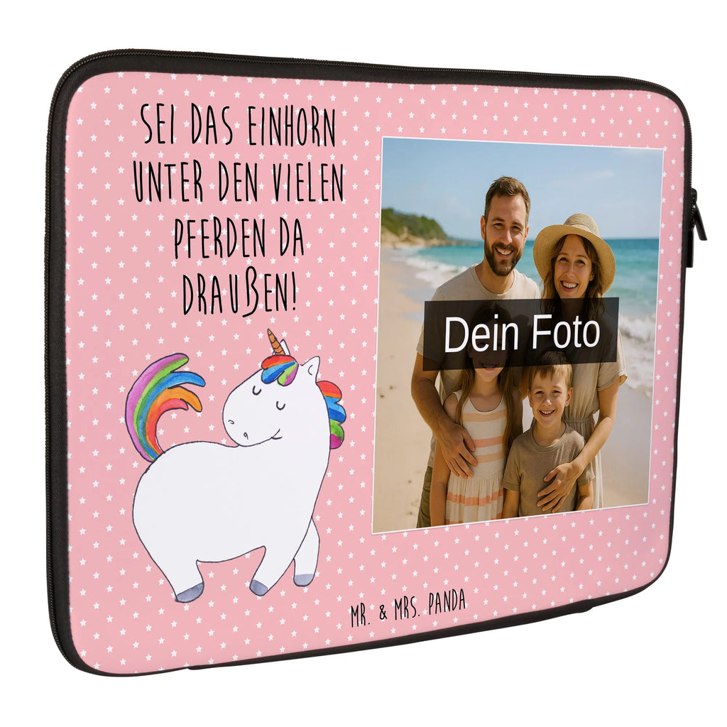 Personalisierte Foto Notebook Tasche Einhorn Stolzieren Notebook-Umhängetasche Mit Foto, Notebooktasche Für Herren Mit Foto, Notebooktasche Für Damen Mit Fotomotiv, Studenten-Notebooktasche Mit Foto., Notebook-Querträger Mit Foto, Laptop-Umhängetasche Mit Wunschbild, Laptoptasche Mit Fotodruck, Notebook-Tasche Aus Leder Mit Bild, Notebooktasche Mit Zubehörfach Und Bild, Notebooktasche Für 15 Zoll Mit Wunschbild, Notebooktasche Mit Reißverschluss Und Foto, Wasserfeste Notebooktasche Mit Wunschfoto, Klassische Notebooktasche Mit Wunschbild, Notebooktasche Mit Schultergurt Und Bild, Business Notebooktasche Mit Foto, Notebooktasche Mit Organizerfach Und Foto, Notebook-Tasche Aus Canvas Mit Fotodruck, Notebooktasche Für 17 Zoll Mit Foto, Moderne Notebooktasche Mit Fotodruck, Notebooktasche Mit Foto, Büro-Notebooktasche Mit Wunschbild, Notebooktasche Für 13 Zoll Mit Fotodruck, Gepolsterte Notebooktasche Mit Foto, Notebooktasche Mit Tragegriff Und Fotodruck, Casual Notebooktasche Mit Wunschfoto, Laptop-Aktentasche Mit Fotomotiv, Notebookhülle Mit Wunschfoto, Notebook-Aktentasche Mit Foto, Rucksackstil Notebooktasche Mit Foto, Minimalistische Notebooktasche Mit Fotodruck, Personalisierte Notebooktasche Mit Bild, Vintage Notebooktasche Mit Foto, Ergonomische Notebooktasche Mit Fotodruck, Reisegeeignete Notebooktasche Mit Foto, Leichte Notebooktasche Mit Foto, Notebook-Tasche Aus Neopren Mit Foto, Notebook-Rucksack Mit Fotodruck, Notebook-Tasche Aus Nylon Mit Wunschbild, Laptop-Case Mit Eigenem Foto, Robuste Notebooktasche Mit Wunschfoto, Laptop-Messenger-Bag Mit Wunschfoto, Slim Notebooktasche Mit Fotodruck, Notebook-Sleeve Mit Fotopersonalisierung, Laptop-Rucksack Mit Eigenem Bild, Einhorn, Einhörner, Einhorn Deko, Unicorn, anders, stolz, Freundin, Reiten, Reiter, Pferd, Geschenk, bunt