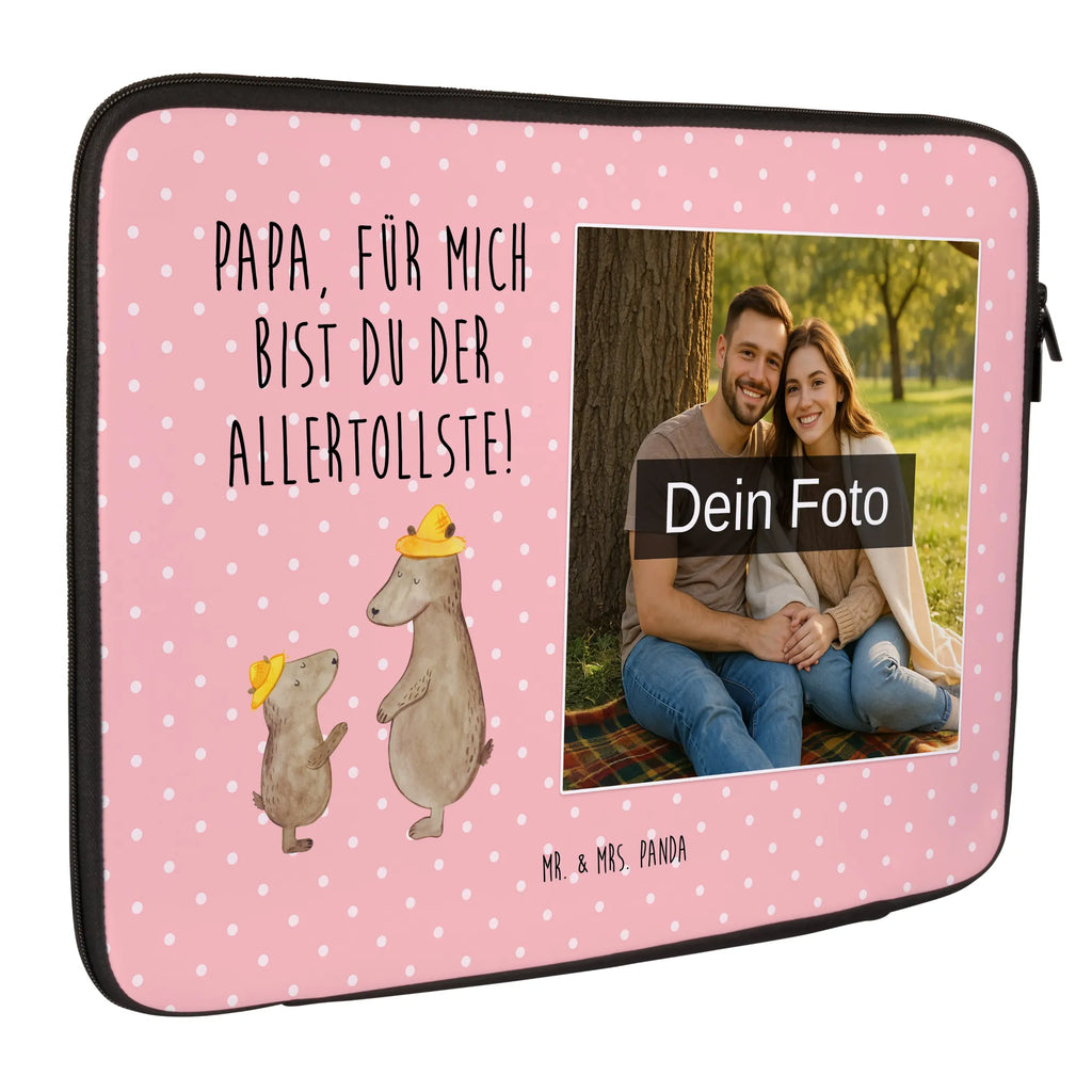 Personalisierte Foto Notebook Tasche Bären mit Hut Slim Notebooktasche Mit Fotodruck, Notebooktasche Für 17 Zoll Mit Foto, Notebooktasche Mit Tragegriff Und Fotodruck, Notebook-Sleeve Mit Fotopersonalisierung, Moderne Notebooktasche Mit Fotodruck, Vintage Notebooktasche Mit Foto, Laptop-Case Mit Eigenem Foto, Notebook-Tasche Aus Leder Mit Bild, Laptop-Messenger-Bag Mit Wunschfoto, Laptoptasche Mit Fotodruck, Notebooktasche Mit Organizerfach Und Foto, Notebooktasche Mit Reißverschluss Und Foto, Notebooktasche Für 13 Zoll Mit Fotodruck, Ergonomische Notebooktasche Mit Fotodruck, Laptop-Umhängetasche Mit Wunschbild, Reisegeeignete Notebooktasche Mit Foto, Business Notebooktasche Mit Foto, Notebooktasche Für Herren Mit Foto, Büro-Notebooktasche Mit Wunschbild, Notebooktasche Mit Schultergurt Und Bild, Laptop-Aktentasche Mit Fotomotiv, Personalisierte Notebooktasche Mit Bild, Notebooktasche Mit Zubehörfach Und Bild, Notebooktasche Mit Foto, Klassische Notebooktasche Mit Wunschbild, Leichte Notebooktasche Mit Foto, Notebook-Aktentasche Mit Foto, Notebooktasche Für 15 Zoll Mit Wunschbild, Notebook-Umhängetasche Mit Foto, Laptop-Rucksack Mit Eigenem Bild, Casual Notebooktasche Mit Wunschfoto, Notebook-Tasche Aus Nylon Mit Wunschbild, Gepolsterte Notebooktasche Mit Foto, Notebooktasche Für Damen Mit Fotomotiv, Studenten-Notebooktasche Mit Foto., Notebook-Rucksack Mit Fotodruck, Notebook-Tasche Aus Canvas Mit Fotodruck, Minimalistische Notebooktasche Mit Fotodruck, Rucksackstil Notebooktasche Mit Foto, Robuste Notebooktasche Mit Wunschfoto, Notebookhülle Mit Wunschfoto, Notebook-Querträger Mit Foto, Notebook-Tasche Aus Neopren Mit Foto, Wasserfeste Notebooktasche Mit Wunschfoto, Familie, Vatertag, Muttertag, Bruder, Schwester, Mama, Papa, Oma, Opa, Lieblingsmensch, Vorbild, Vater-Sohn, Bären, Family, Dad, Sohn, Vater, Papi, Söhne, Kinder, Kind, Bär, Paps, Daddy