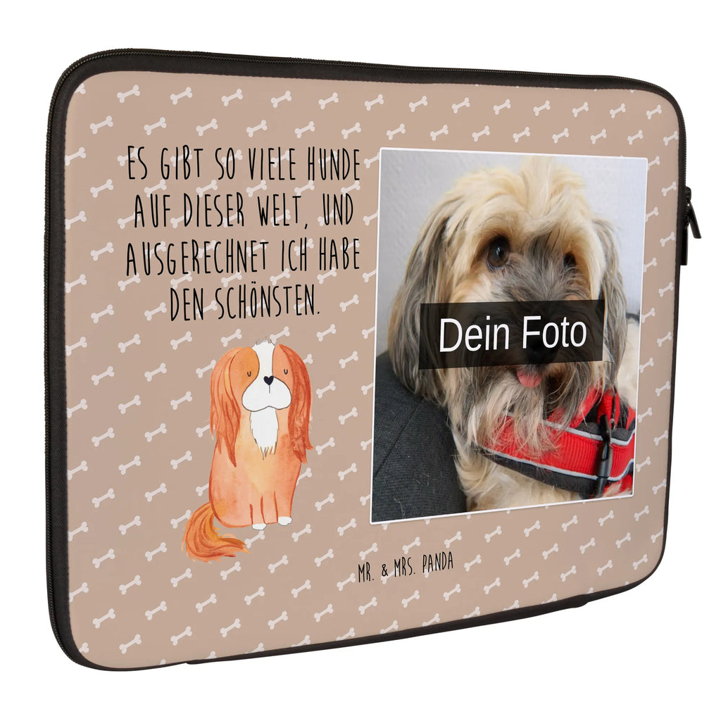 Personalisierte Foto Notebook Tasche Hund Cavalier King Charles Spaniel Notebooktasche Für Damen Mit Fotomotiv, Notebookhülle Mit Wunschfoto, Laptop-Umhängetasche Mit Wunschbild, Laptop-Rucksack Mit Eigenem Bild, Notebooktasche Für 17 Zoll Mit Foto, Notebooktasche Mit Organizerfach Und Foto, Minimalistische Notebooktasche Mit Fotodruck, Notebooktasche Mit Tragegriff Und Fotodruck, Leichte Notebooktasche Mit Foto, Notebooktasche Für Herren Mit Foto, Notebooktasche Für 13 Zoll Mit Fotodruck, Laptoptasche Mit Fotodruck, Notebook-Querträger Mit Foto, Laptop-Messenger-Bag Mit Wunschfoto, Business Notebooktasche Mit Foto, Personalisierte Notebooktasche Mit Bild, Wasserfeste Notebooktasche Mit Wunschfoto, Notebook-Aktentasche Mit Foto, Moderne Notebooktasche Mit Fotodruck, Notebook-Tasche Aus Neopren Mit Foto, Notebook-Umhängetasche Mit Foto, Notebooktasche Mit Reißverschluss Und Foto, Notebook-Tasche Aus Nylon Mit Wunschbild, Notebook-Tasche Aus Canvas Mit Fotodruck, Laptop-Aktentasche Mit Fotomotiv, Studenten-Notebooktasche Mit Foto., Casual Notebooktasche Mit Wunschfoto, Ergonomische Notebooktasche Mit Fotodruck, Notebook-Sleeve Mit Fotopersonalisierung, Slim Notebooktasche Mit Fotodruck, Robuste Notebooktasche Mit Wunschfoto, Notebooktasche Mit Zubehörfach Und Bild, Büro-Notebooktasche Mit Wunschbild, Rucksackstil Notebooktasche Mit Foto, Notebooktasche Mit Foto, Laptop-Case Mit Eigenem Foto, Notebooktasche Mit Schultergurt Und Bild, Notebook-Tasche Aus Leder Mit Bild, Klassische Notebooktasche Mit Wunschbild, Notebooktasche Für 15 Zoll Mit Wunschbild, Reisegeeignete Notebooktasche Mit Foto, Vintage Notebooktasche Mit Foto, Notebook-Rucksack Mit Fotodruck, Gepolsterte Notebooktasche Mit Foto, Hund, Hundemotiv, Haustier, Hunderasse, Tierliebhaber, Hundebesitzer, Sprüche, Cavalier King Charles Spaniel, schönster Hund, Spaniel, Spruch, Cockerspaniel