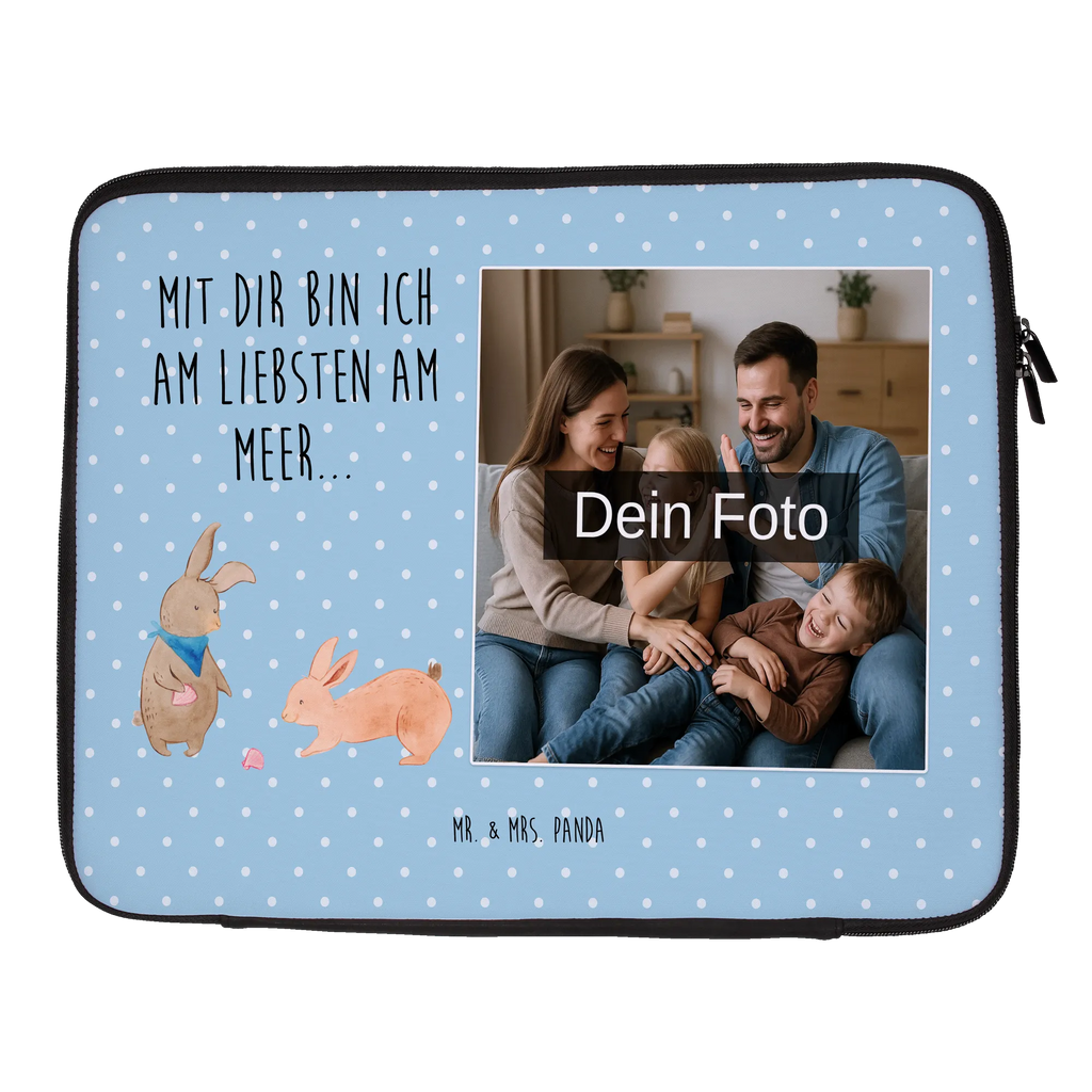 Personalisierte Foto Notebook Tasche Hasen Muschel Business Notebooktasche Mit Foto, Laptop-Umhängetasche Mit Wunschbild, Studenten-Notebooktasche Mit Foto., Notebook-Aktentasche Mit Foto, Moderne Notebooktasche Mit Fotodruck, Reisegeeignete Notebooktasche Mit Foto, Notebook-Tasche Aus Nylon Mit Wunschbild, Notebooktasche Mit Tragegriff Und Fotodruck, Notebook-Rucksack Mit Fotodruck, Notebooktasche Für 15 Zoll Mit Wunschbild, Leichte Notebooktasche Mit Foto, Laptoptasche Mit Fotodruck, Gepolsterte Notebooktasche Mit Foto, Notebooktasche Für 17 Zoll Mit Foto, Casual Notebooktasche Mit Wunschfoto, Klassische Notebooktasche Mit Wunschbild, Notebooktasche Für Damen Mit Fotomotiv, Robuste Notebooktasche Mit Wunschfoto, Notebook-Querträger Mit Foto, Rucksackstil Notebooktasche Mit Foto, Laptop-Rucksack Mit Eigenem Bild, Ergonomische Notebooktasche Mit Fotodruck, Laptop-Aktentasche Mit Fotomotiv, Slim Notebooktasche Mit Fotodruck, Notebook-Sleeve Mit Fotopersonalisierung, Notebook-Tasche Aus Canvas Mit Fotodruck, Vintage Notebooktasche Mit Foto, Minimalistische Notebooktasche Mit Fotodruck, Laptop-Messenger-Bag Mit Wunschfoto, Notebook-Tasche Aus Neopren Mit Foto, Notebooktasche Mit Organizerfach Und Foto, Personalisierte Notebooktasche Mit Bild, Notebookhülle Mit Wunschfoto, Büro-Notebooktasche Mit Wunschbild, Notebooktasche Für 13 Zoll Mit Fotodruck, Notebooktasche Für Herren Mit Foto, Notebooktasche Mit Schultergurt Und Bild, Laptop-Case Mit Eigenem Foto, Notebooktasche Mit Zubehörfach Und Bild, Notebook-Tasche Aus Leder Mit Bild, Wasserfeste Notebooktasche Mit Wunschfoto, Notebooktasche Mit Foto, Notebooktasche Mit Reißverschluss Und Foto, Notebook-Umhängetasche Mit Foto, Familie, Vatertag, Muttertag, Bruder, Schwester, Mama, Papa, Oma, Opa, Muscheln, best friends, Muscheln sammeln, BFF, Meer, Freundin, Hasen, Freundinnen, beste Freundin