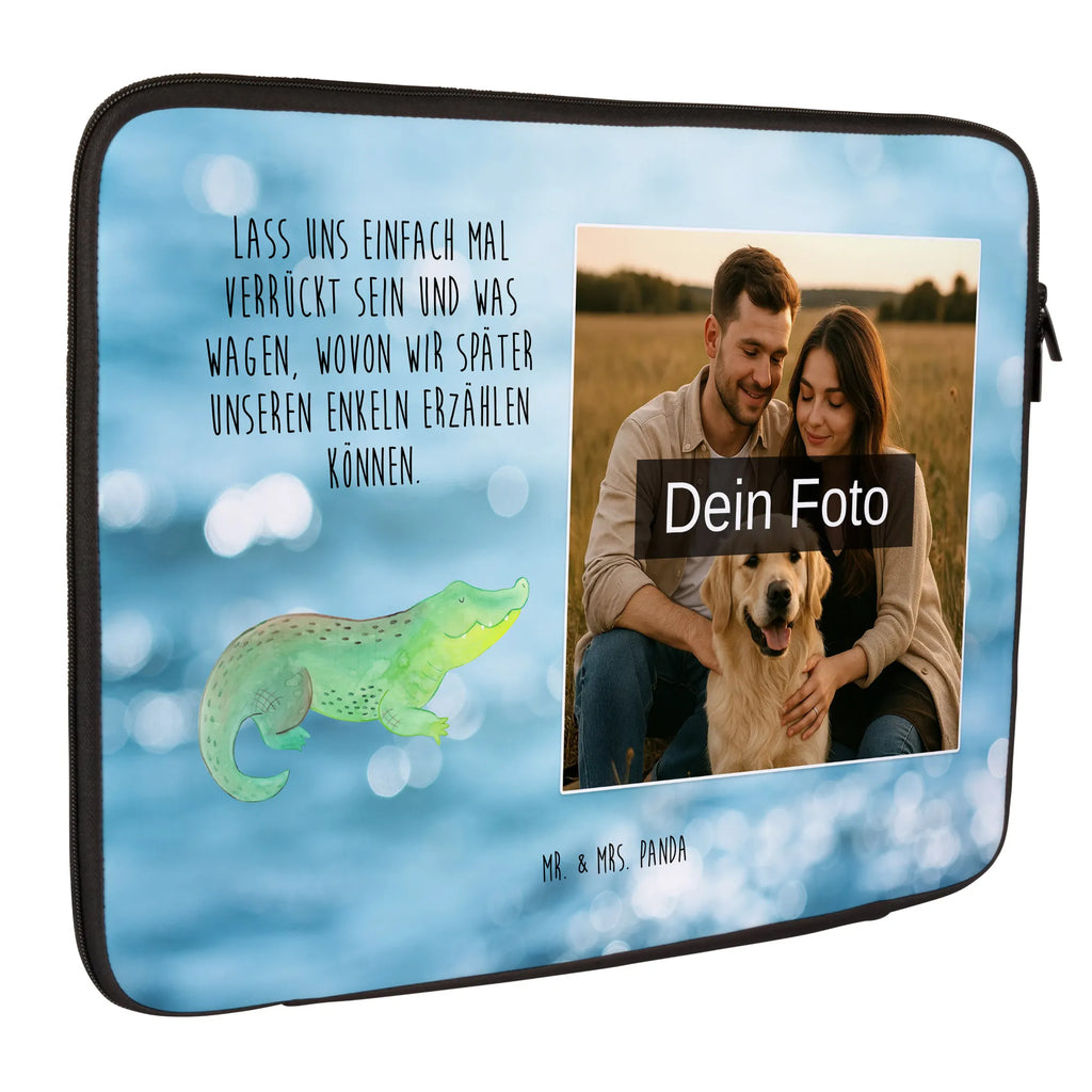 Personalisierte Foto Notebook Tasche Krokodil Notebooktasche Mit Organizerfach Und Foto, Notebook-Querträger Mit Foto, Rucksackstil Notebooktasche Mit Foto, Business Notebooktasche Mit Foto, Reisegeeignete Notebooktasche Mit Foto, Robuste Notebooktasche Mit Wunschfoto, Laptoptasche Mit Fotodruck, Notebook-Tasche Aus Neopren Mit Foto, Laptop-Messenger-Bag Mit Wunschfoto, Notebook-Rucksack Mit Fotodruck, Notebooktasche Mit Reißverschluss Und Foto, Notebooktasche Für 13 Zoll Mit Fotodruck, Leichte Notebooktasche Mit Foto, Notebooktasche Für 15 Zoll Mit Wunschbild, Klassische Notebooktasche Mit Wunschbild, Gepolsterte Notebooktasche Mit Foto, Notebook-Sleeve Mit Fotopersonalisierung, Notebooktasche Mit Foto, Laptop-Rucksack Mit Eigenem Bild, Notebooktasche Für Herren Mit Foto, Personalisierte Notebooktasche Mit Bild, Notebooktasche Mit Zubehörfach Und Bild, Notebooktasche Für Damen Mit Fotomotiv, Laptop-Case Mit Eigenem Foto, Notebookhülle Mit Wunschfoto, Notebooktasche Mit Schultergurt Und Bild, Laptop-Aktentasche Mit Fotomotiv, Notebook-Tasche Aus Canvas Mit Fotodruck, Notebook-Aktentasche Mit Foto, Notebooktasche Mit Tragegriff Und Fotodruck, Notebooktasche Für 17 Zoll Mit Foto, Vintage Notebooktasche Mit Foto, Studenten-Notebooktasche Mit Foto., Minimalistische Notebooktasche Mit Fotodruck, Slim Notebooktasche Mit Fotodruck, Notebook-Umhängetasche Mit Foto, Moderne Notebooktasche Mit Fotodruck, Notebook-Tasche Aus Leder Mit Bild, Büro-Notebooktasche Mit Wunschbild, Laptop-Umhängetasche Mit Wunschbild, Casual Notebooktasche Mit Wunschfoto, Wasserfeste Notebooktasche Mit Wunschfoto, Notebook-Tasche Aus Nylon Mit Wunschbild, Ergonomische Notebooktasche Mit Fotodruck, Meerestiere, Meer, Urlaub, Reiselust, verrückt sein, Freundin, Krokodile, Krokodil, Abenteuerlust, Lieblingsmensch, spontan sein, beste Freundin