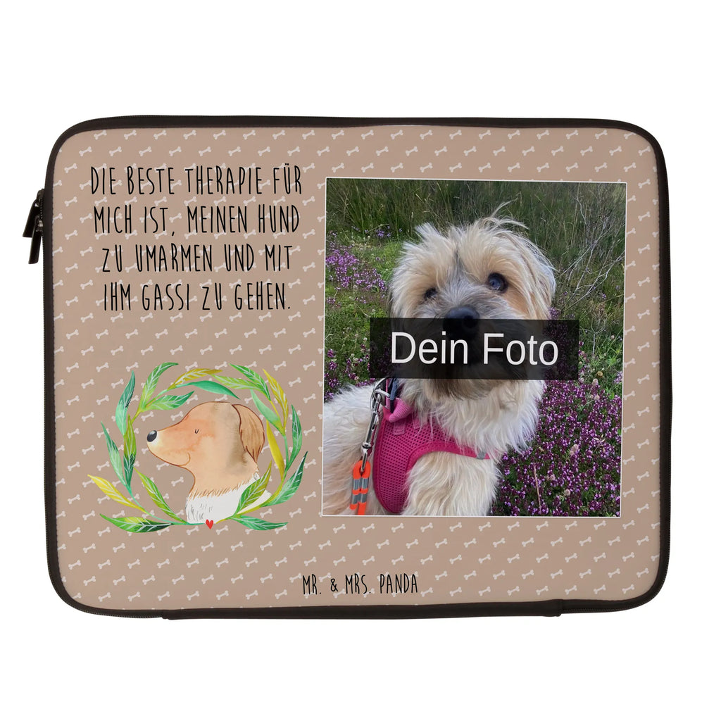 Personalisierte Foto Notebook Tasche Hund Blumen Robuste Notebooktasche Mit Wunschfoto, Laptop-Aktentasche Mit Fotomotiv, Laptop-Messenger-Bag Mit Wunschfoto, Notebook-Tasche Aus Leder Mit Bild, Klassische Notebooktasche Mit Wunschbild, Casual Notebooktasche Mit Wunschfoto, Notebooktasche Mit Zubehörfach Und Bild, Studenten-Notebooktasche Mit Foto., Notebooktasche Für Herren Mit Foto, Business Notebooktasche Mit Foto, Notebook-Tasche Aus Neopren Mit Foto, Reisegeeignete Notebooktasche Mit Foto, Notebook-Querträger Mit Foto, Notebooktasche Mit Foto, Laptop-Rucksack Mit Eigenem Bild, Notebooktasche Für 17 Zoll Mit Foto, Notebooktasche Mit Reißverschluss Und Foto, Leichte Notebooktasche Mit Foto, Notebook-Umhängetasche Mit Foto, Laptop-Case Mit Eigenem Foto, Büro-Notebooktasche Mit Wunschbild, Notebook-Tasche Aus Canvas Mit Fotodruck, Notebooktasche Für Damen Mit Fotomotiv, Notebooktasche Für 15 Zoll Mit Wunschbild, Notebooktasche Mit Schultergurt Und Bild, Moderne Notebooktasche Mit Fotodruck, Vintage Notebooktasche Mit Foto, Notebooktasche Mit Organizerfach Und Foto, Gepolsterte Notebooktasche Mit Foto, Laptoptasche Mit Fotodruck, Notebook-Rucksack Mit Fotodruck, Laptop-Umhängetasche Mit Wunschbild, Minimalistische Notebooktasche Mit Fotodruck, Notebooktasche Für 13 Zoll Mit Fotodruck, Personalisierte Notebooktasche Mit Bild, Wasserfeste Notebooktasche Mit Wunschfoto, Slim Notebooktasche Mit Fotodruck, Notebook-Tasche Aus Nylon Mit Wunschbild, Notebook-Aktentasche Mit Foto, Ergonomische Notebooktasche Mit Fotodruck, Notebookhülle Mit Wunschfoto, Rucksackstil Notebooktasche Mit Foto, Notebooktasche Mit Tragegriff Und Fotodruck, Notebook-Sleeve Mit Fotopersonalisierung, Hund, Hundemotiv, Haustier, Hunderasse, Tierliebhaber, Hundebesitzer, Sprüche, Ranke, Selbsttherapie, Hundeglück, Hunde, Hundeliebe, Therapie