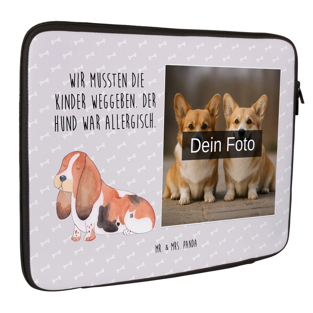 Personalisierte Foto Notebook Tasche Hund Basset Hound Wasserfeste Notebooktasche Mit Wunschfoto, Laptop-Case Mit Eigenem Foto, Leichte Notebooktasche Mit Foto, Büro-Notebooktasche Mit Wunschbild, Notebooktasche Für 17 Zoll Mit Foto, Notebook-Aktentasche Mit Foto, Laptop-Aktentasche Mit Fotomotiv, Notebookhülle Mit Wunschfoto, Notebooktasche Mit Foto, Moderne Notebooktasche Mit Fotodruck, Notebooktasche Mit Organizerfach Und Foto, Slim Notebooktasche Mit Fotodruck, Laptoptasche Mit Fotodruck, Notebooktasche Für Damen Mit Fotomotiv, Laptop-Messenger-Bag Mit Wunschfoto, Notebooktasche Für 15 Zoll Mit Wunschbild, Notebooktasche Mit Reißverschluss Und Foto, Notebook-Rucksack Mit Fotodruck, Notebooktasche Für 13 Zoll Mit Fotodruck, Rucksackstil Notebooktasche Mit Foto, Notebooktasche Für Herren Mit Foto, Notebooktasche Mit Zubehörfach Und Bild, Notebooktasche Mit Tragegriff Und Fotodruck, Minimalistische Notebooktasche Mit Fotodruck, Reisegeeignete Notebooktasche Mit Foto, Casual Notebooktasche Mit Wunschfoto, Robuste Notebooktasche Mit Wunschfoto, Notebook-Sleeve Mit Fotopersonalisierung, Notebook-Tasche Aus Canvas Mit Fotodruck, Laptop-Rucksack Mit Eigenem Bild, Ergonomische Notebooktasche Mit Fotodruck, Laptop-Umhängetasche Mit Wunschbild, Gepolsterte Notebooktasche Mit Foto, Vintage Notebooktasche Mit Foto, Notebook-Tasche Aus Neopren Mit Foto, Notebook-Tasche Aus Leder Mit Bild, Klassische Notebooktasche Mit Wunschbild, Notebook-Tasche Aus Nylon Mit Wunschbild, Notebook-Umhängetasche Mit Foto, Studenten-Notebooktasche Mit Foto., Notebooktasche Mit Schultergurt Und Bild, Personalisierte Notebooktasche Mit Bild, Business Notebooktasche Mit Foto, Notebook-Querträger Mit Foto, Hund, Hundemotiv, Haustier, Hunderasse, Tierliebhaber, Hundebesitzer, Sprüche, Basset, kinderlos, Hundeliebe, Basset Hound
