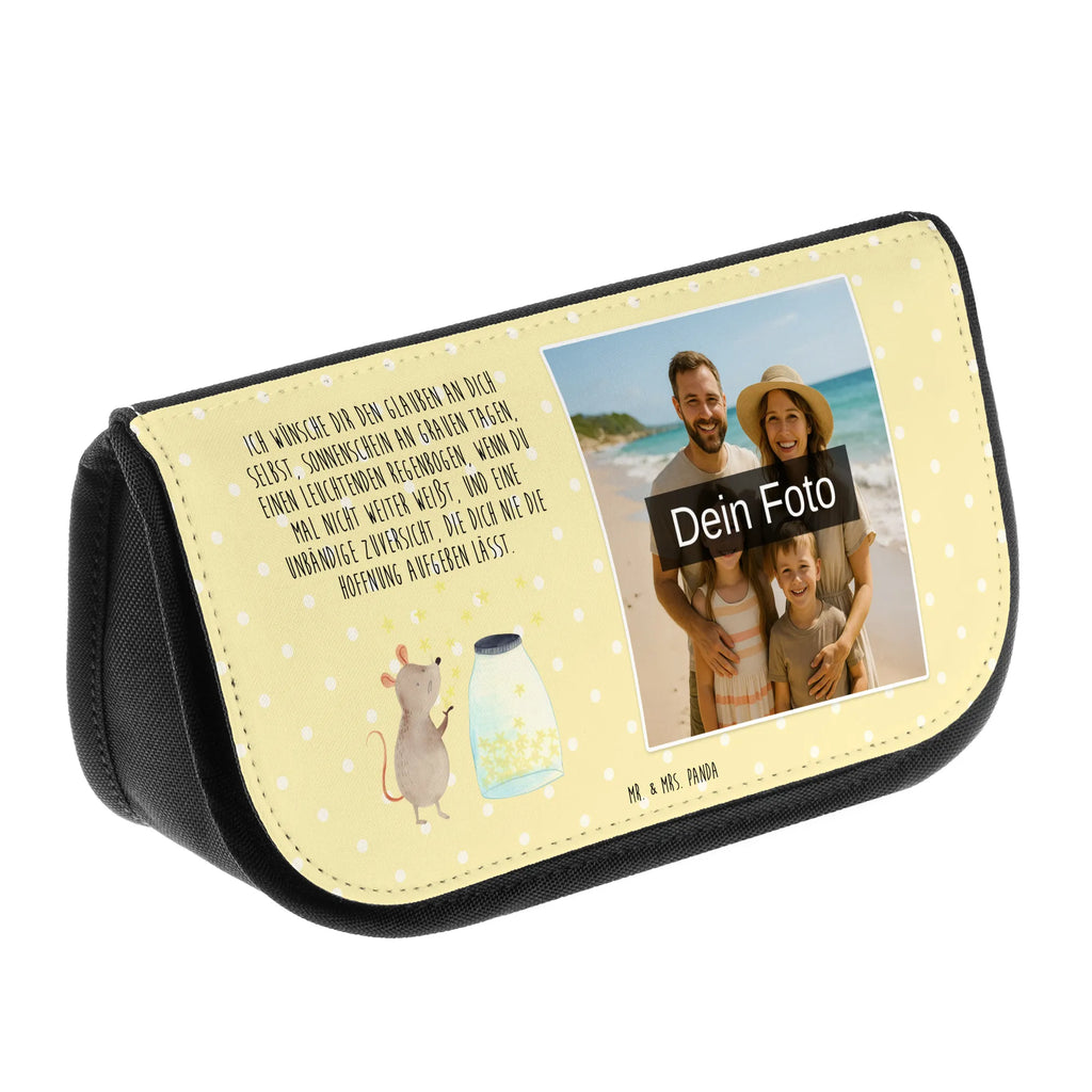 Personalisierte Foto Kosmetiktasche Maus Sterne Kosmetiktasche Aus Leder Mit Bild, Kosmetiktasche Mit Eigenem Bild, Kulturbeutel Mit Bild, Kosmetiktasche Für Damen Mit Foto, Schminkbeutel Mit Foto, Große Schminktasche Mit Foto, Schminktasche Mit Foto, Personalisierte Make-Up Tasche Mit Bild, Schminkbeutel Für Jungen Mit Bild, Schminktasche Mit Familienfoto, Kleine Kosmetiktasche Mit Foto, Schminktasche Mit Urlaubsfoto, Make-Up Tasche Mit Bild, Schminktasche Bunt Mit Bild, Schminktasche Für Mädchen Mit Foto, Kosmetiktasche Mit Foto Und Namen, Kosmetiktasche Aus Stoff Mit Foto, Kosmetiktasche Modern Mit Wunschfoto, Kosmetiktasche Bedruckt Mit Foto, Schminktasche Nachhaltig Mit Foto, Personalisierte Kosmetiktasche Mit Foto, Kosmetiktasche Mit Foto Und Wunschtext, Beautybag Mit Foto, Kosmetiktasche Mit Foto, Schminktäschchen Mit Wunschfoto, Kosmetiktasche Für Kinder Mit Foto, Reise-Kosmetiktasche Mit Wunschbild, Vintage Schminktasche Mit Foto, Necessaire Mit Foto, Schminktasche Geschenk Mit Bild, Kosmetiktasche Für Herren Mit Wunschfoto, Kosmetiktasche Selbst Gestalten Mit Foto, Kosmetiktasche Mit Wunschfoto, Schminktasche Mit Haustierfoto, Tiermotive, Gute Laune, lustige Sprüche, Tiere, Kind, Träume, Hoffnung, Sterne, Taufgeschenk, Geburtstag, erstes Kind, Wunsch, Kindergeburtstag, Schwangerschaft, Taufe, Maus, Geburt