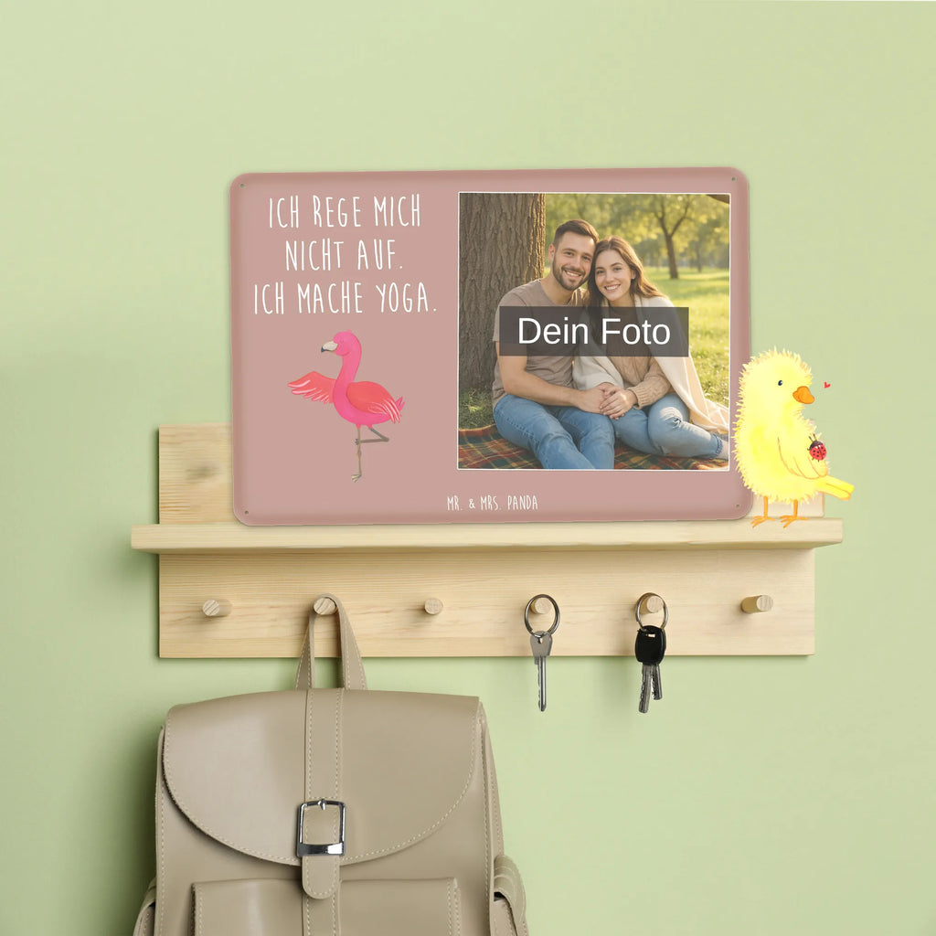 Personalisiertes Foto Blechschild Flamingo Yoga Blechschild Küche Mit Foto, Blechschild Als Geschenk Mit Bild, Blechschild Für Männer Mit Foto, Blechschild Für Freunde Mit Wunschfoto, Metallschild Mit Foto, Spruchschild Mit Foto, Nostalgieschild Mit Foto, Wandschild Mit Foto, Blechschild Mit Foto, Dekoschild Metall Mit Foto, Blechschild Mit Wunschfoto, Blechschild Mit Fotodruck, Retro Blechschild Mit Bild, Blechschild Für Balkon Mit Wunschbild, Lustiges Blechschild Mit Foto, Blechschild Wohnzimmer Mit Bild, Blechschild Mit Eigenem Bild, Blechschild Für Frauen Mit Bild, Metallschild Mit Wunschfoto, Blechschild Zum Aufhängen Mit Foto, Türschild Mit Bild, Blechschild Handgemacht Mit Foto, Design Blechschild Mit Bild, Personalisierte Wanddeko Aus Metall Mit Foto, Vintage Blechschild Mit Wunschfoto, Personalisierbares Blechschild Mit Foto, Foto-Blechschild Für Zuhause, Blechschild Mit Bild Und Namen, Blechschild Für Garten Mit Foto, Blechschild Zum Hinstellen Mit Bild, Flamingo, Aufregen, Namaste, Ärger, Entspannung, Yoga, Achtsamkeit, Vogel, Tiefenentspannung, Yoga-Übung