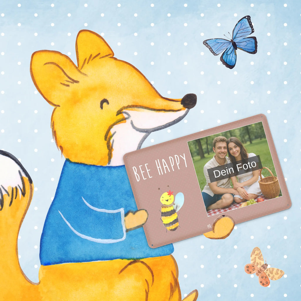 Personalisiertes Foto Blechschild Biene Happy Blechschild Wohnzimmer Mit Bild, Dekoschild Metall Mit Foto, Blechschild Mit Fotodruck, Blechschild Für Garten Mit Foto, Blechschild Zum Hinstellen Mit Bild, Lustiges Blechschild Mit Foto, Blechschild Handgemacht Mit Foto, Foto-Blechschild Für Zuhause, Retro Blechschild Mit Bild, Blechschild Küche Mit Foto, Wandschild Mit Foto, Blechschild Für Balkon Mit Wunschbild, Design Blechschild Mit Bild, Blechschild Mit Bild Und Namen, Blechschild Für Männer Mit Foto, Blechschild Mit Wunschfoto, Metallschild Mit Foto, Nostalgieschild Mit Foto, Blechschild Mit Eigenem Bild, Blechschild Für Frauen Mit Bild, Personalisierbares Blechschild Mit Foto, Personalisierte Wanddeko Aus Metall Mit Foto, Blechschild Zum Aufhängen Mit Foto, Vintage Blechschild Mit Wunschfoto, Metallschild Mit Wunschfoto, Blechschild Als Geschenk Mit Bild, Blechschild Für Freunde Mit Wunschfoto, Türschild Mit Bild, Blechschild Mit Foto, Spruchschild Mit Foto, Hummel, Wespe, Biene