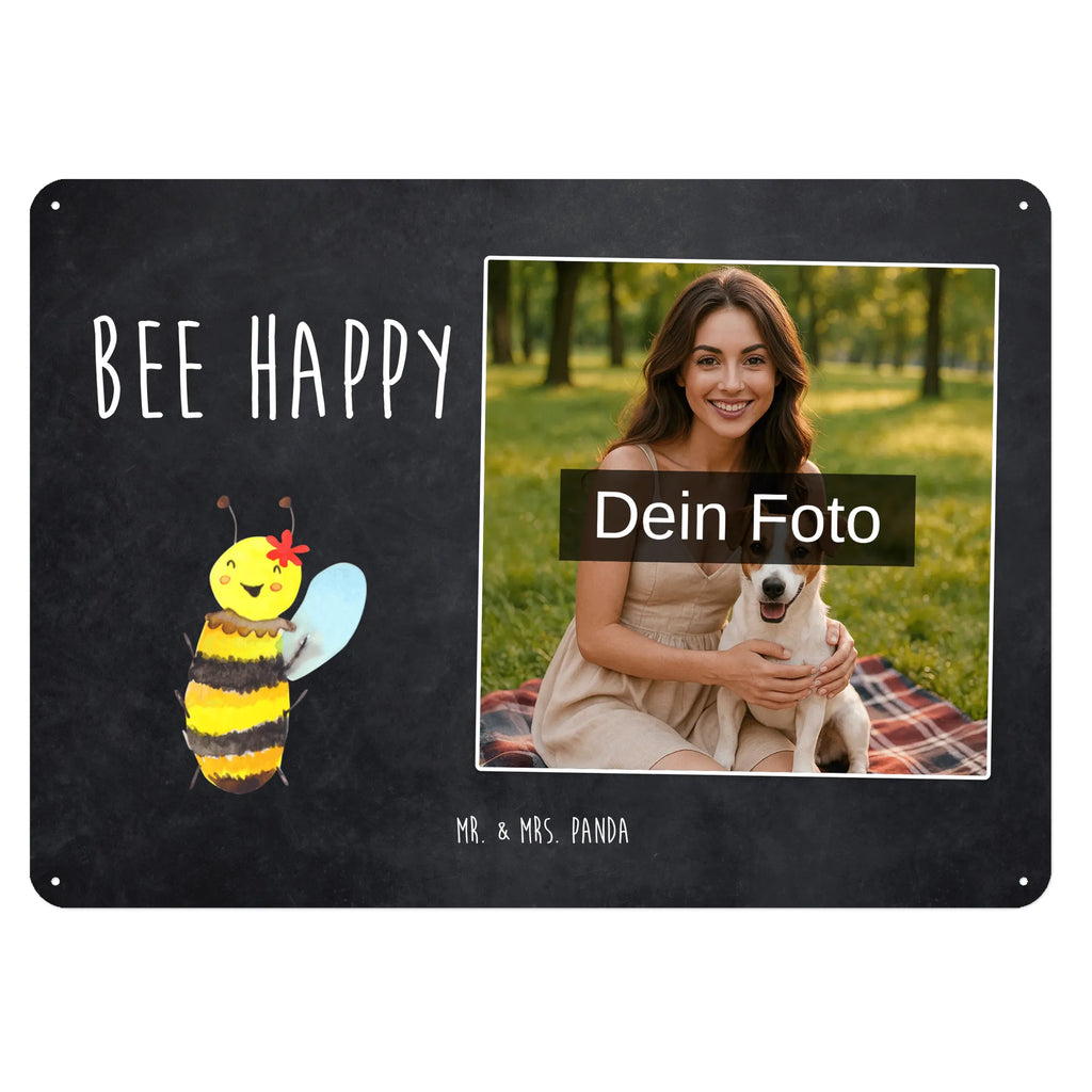Personalisiertes Foto Blechschild Biene Happy Blechschild Wohnzimmer Mit Bild, Dekoschild Metall Mit Foto, Blechschild Mit Fotodruck, Blechschild Für Garten Mit Foto, Blechschild Zum Hinstellen Mit Bild, Lustiges Blechschild Mit Foto, Blechschild Handgemacht Mit Foto, Foto-Blechschild Für Zuhause, Retro Blechschild Mit Bild, Blechschild Küche Mit Foto, Wandschild Mit Foto, Blechschild Für Balkon Mit Wunschbild, Design Blechschild Mit Bild, Blechschild Mit Bild Und Namen, Blechschild Für Männer Mit Foto, Blechschild Mit Wunschfoto, Metallschild Mit Foto, Nostalgieschild Mit Foto, Blechschild Mit Eigenem Bild, Blechschild Für Frauen Mit Bild, Personalisierbares Blechschild Mit Foto, Personalisierte Wanddeko Aus Metall Mit Foto, Blechschild Zum Aufhängen Mit Foto, Vintage Blechschild Mit Wunschfoto, Metallschild Mit Wunschfoto, Blechschild Als Geschenk Mit Bild, Blechschild Für Freunde Mit Wunschfoto, Türschild Mit Bild, Blechschild Mit Foto, Spruchschild Mit Foto, Hummel, Wespe, Biene